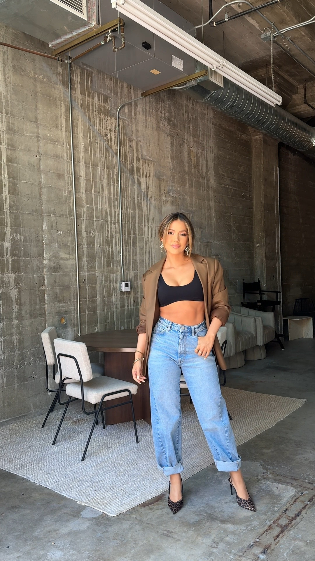 Obsessed with this look from this week’s episode!

This outfit is so versatile for anytime of the year in my opinion. I love a good earth, tone look, and the blazer with the sports bra gives it that element of chic but still put together.

I’m also loving cuffing jeans. I just feel like it makes any outfit just seem more seamless.

All these pieces can be worn together or individually so many different ways !! 

#LTKSeasonal #LTKStyleTip #LTKPetite