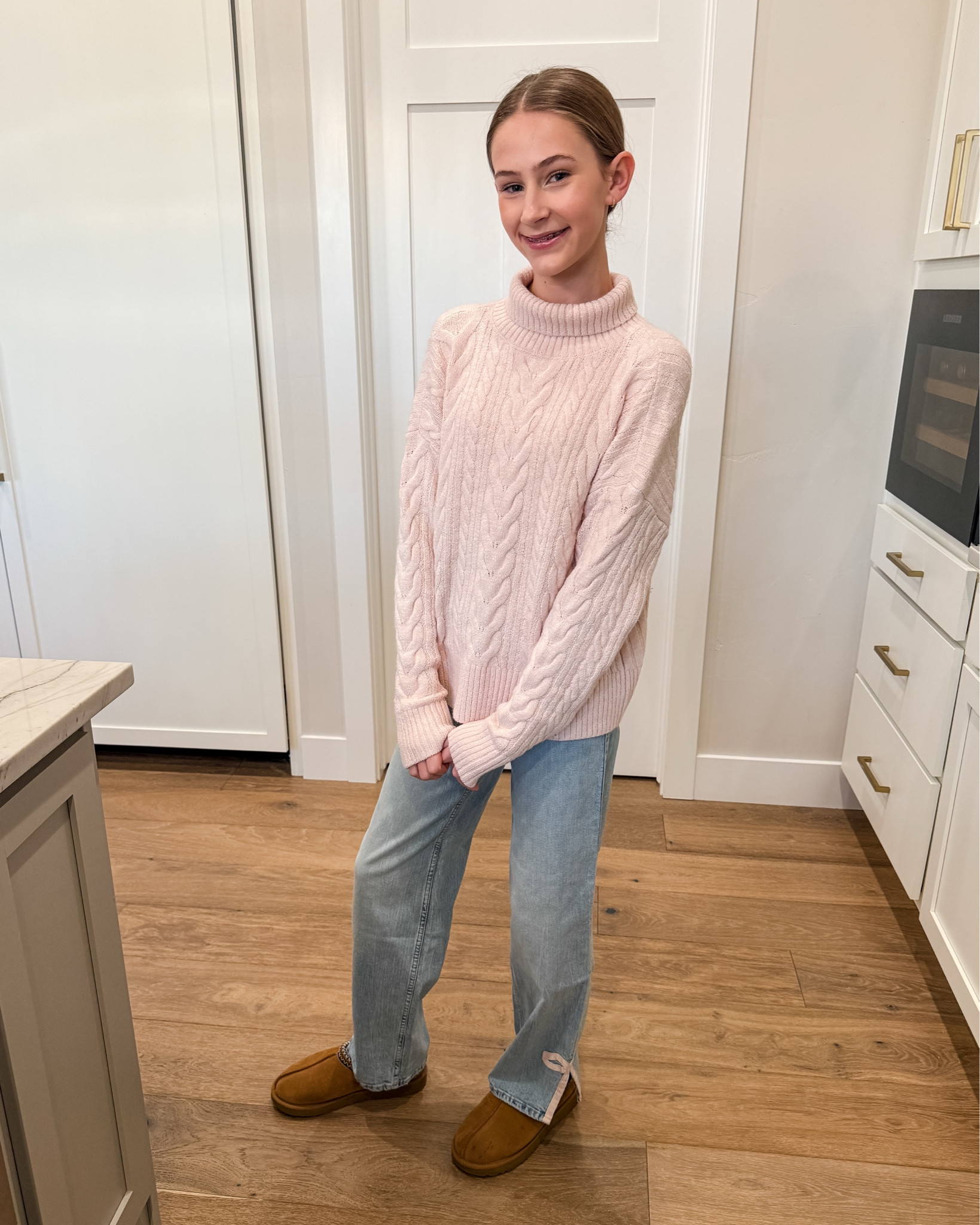 Tween girl bow jean outfit 

#LTKHoliday #LTKSaleAlert #LTKKids