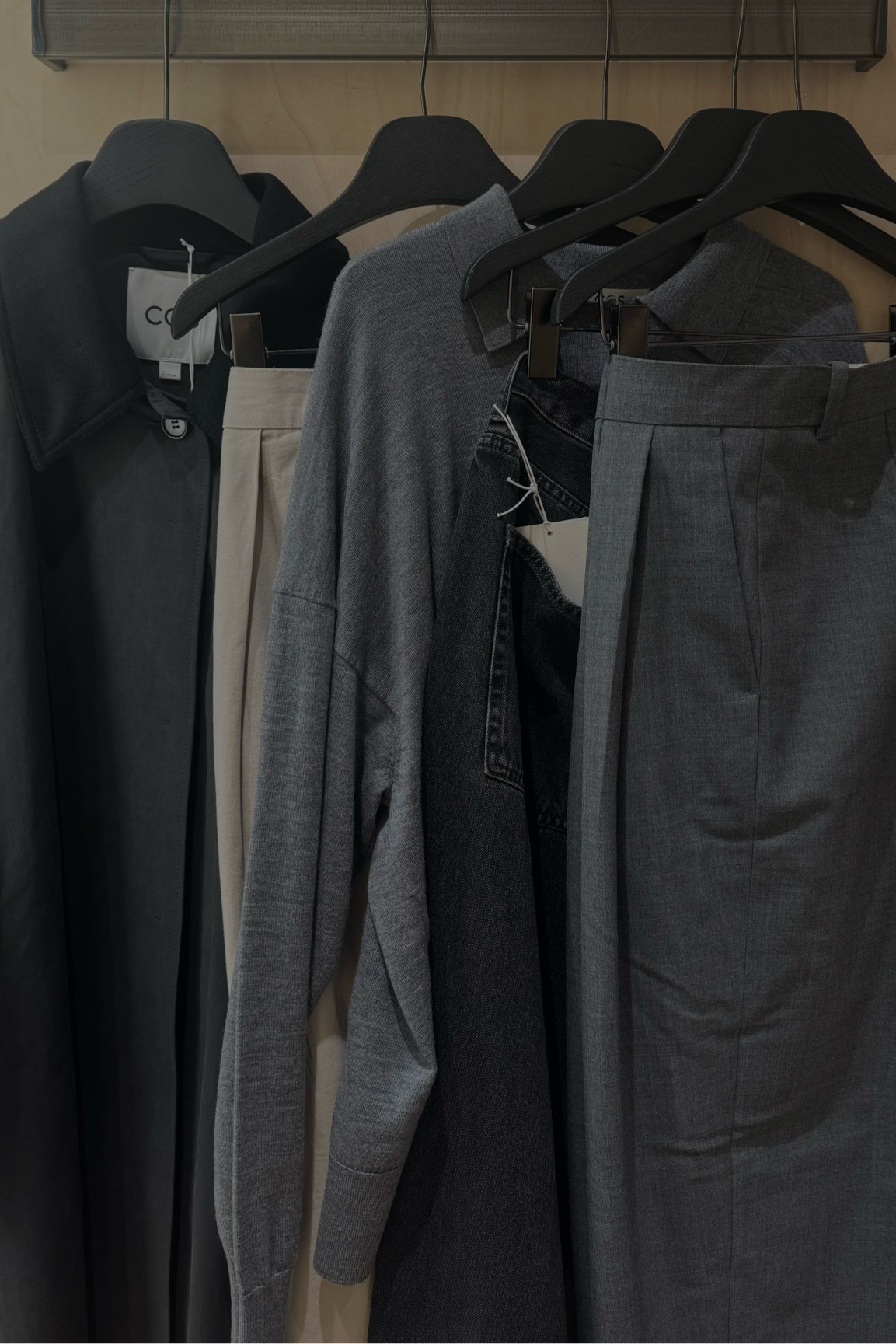 New in grey tones 📁

Autumn style / oversized style / tailored styling / monochrome 



#LTKstyletip #LTKworkwear #LTKSeasonal