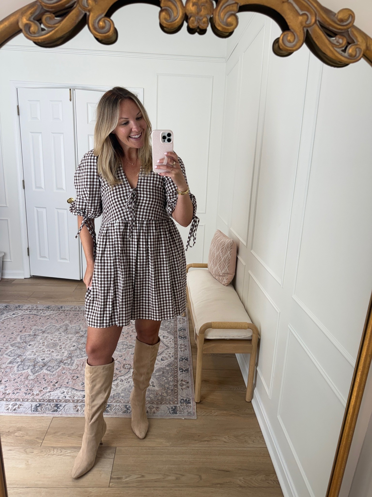 So cute for a fall date night or country concert! In a med

#LTKSeasonal #LTKMidsize