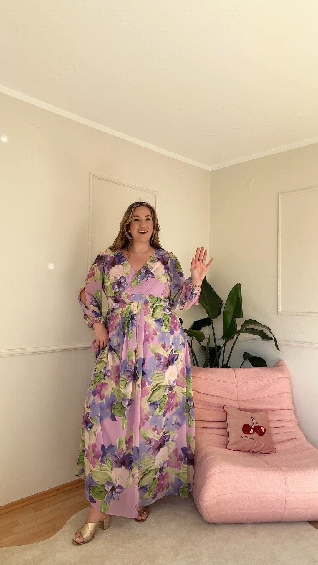 DE: Seid ihr noch auf der Suche nach einem Hochzeitsgast Outfit? 
ENG: Are you still looking for a wedding guest outfit? 

#LTKplussize #LTKkleider #LTKwedding