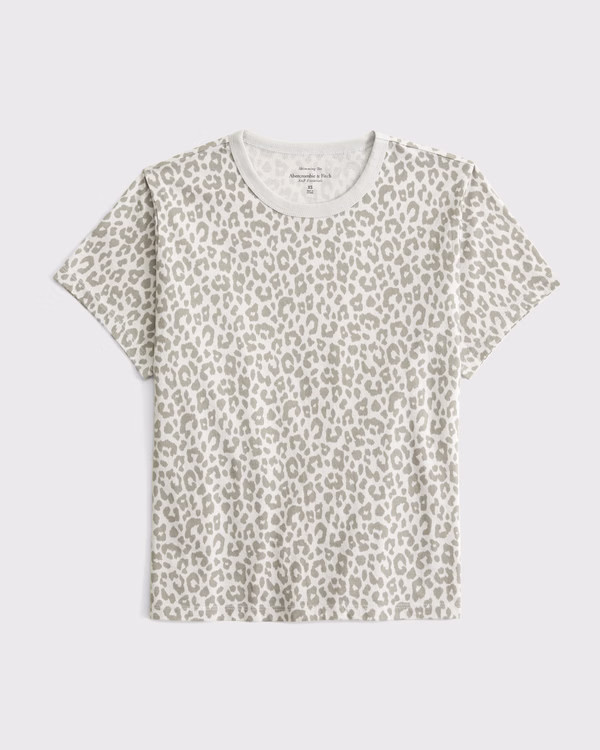 Women's Essential Polished Body-Skimming Tee | Women's Tops | Abercrombie.com | Abercrombie & Fitch (US)