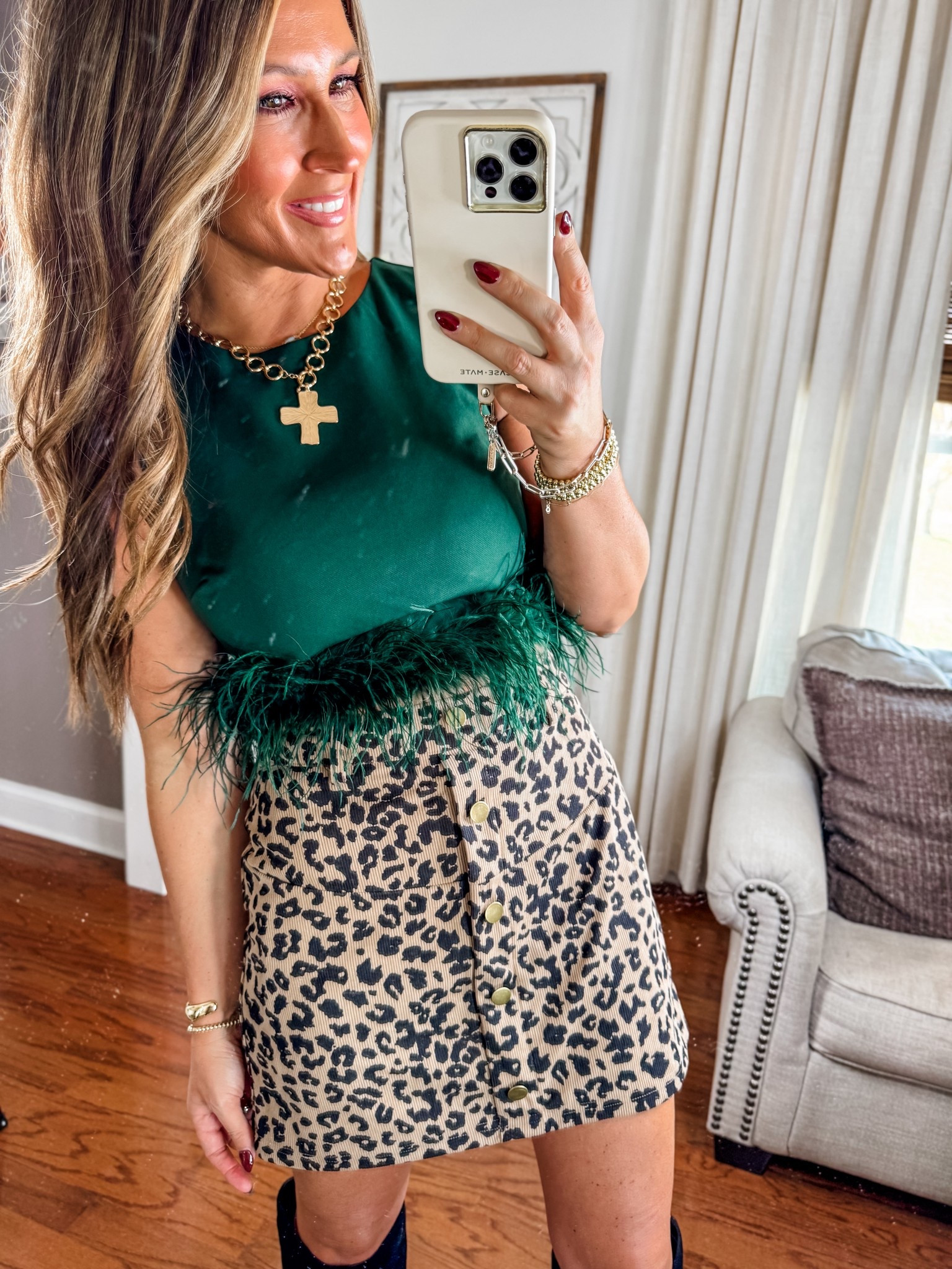 The Leopard Print Skirt That Goes With Everything 🐆

This Halara 2-in-1 Leopard Print Mini Skirt is giving main-character energy for fall and winter. The high-waisted fit is super flattering, and of course — it has built-in shorts underneath (because we love to look cute and stay covered 👏).

Pair it with a cozy sweater for daytime errands, or dress it up with a bodysuit and boots for girls’ night. The leopard print adds just enough sass without being too loud — it’s that perfect “put-together but playful” look.

Linked in my TikTok Shop 💕

	1.	Leopard print mini skirt
	2.	Halara 2-in-1 skort
	3.	Fall outfit for women

#LeopardPrintStyle #FallOutfitInspo #HalaraFinds


#LTKSeasonal #LTKGiftGuide #LTKStyleTip