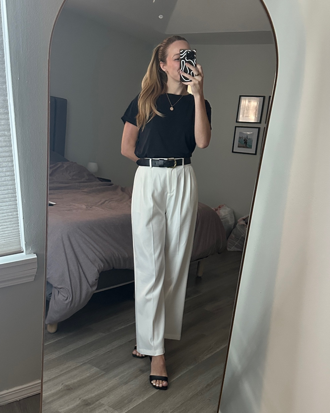 Business casual work outfit! 

Workwear, business casual, women’s work outfit, outfits for work, comfy work clothess



#LTKfindsunder100 #LTKfindsunder50 #LTKworkwear
