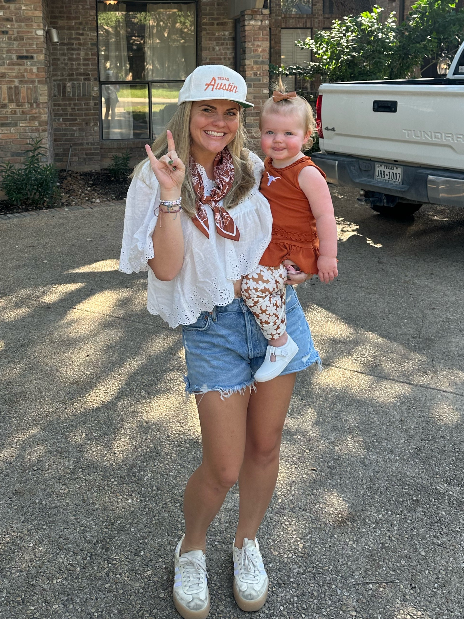 Texas Fight! Casual game day look #gameday #gamedayoutfit 

#LTKSeasonal