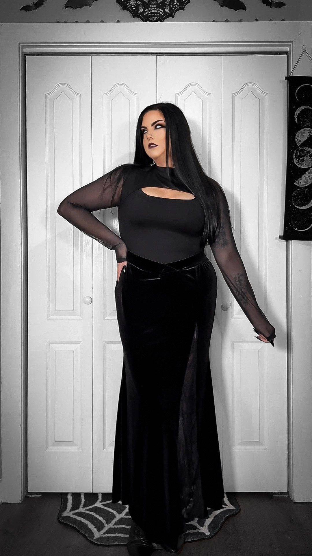 A little simple all black moment 🖤

#LTKPlusSize #LTKSeasonal #LTKHalloween
