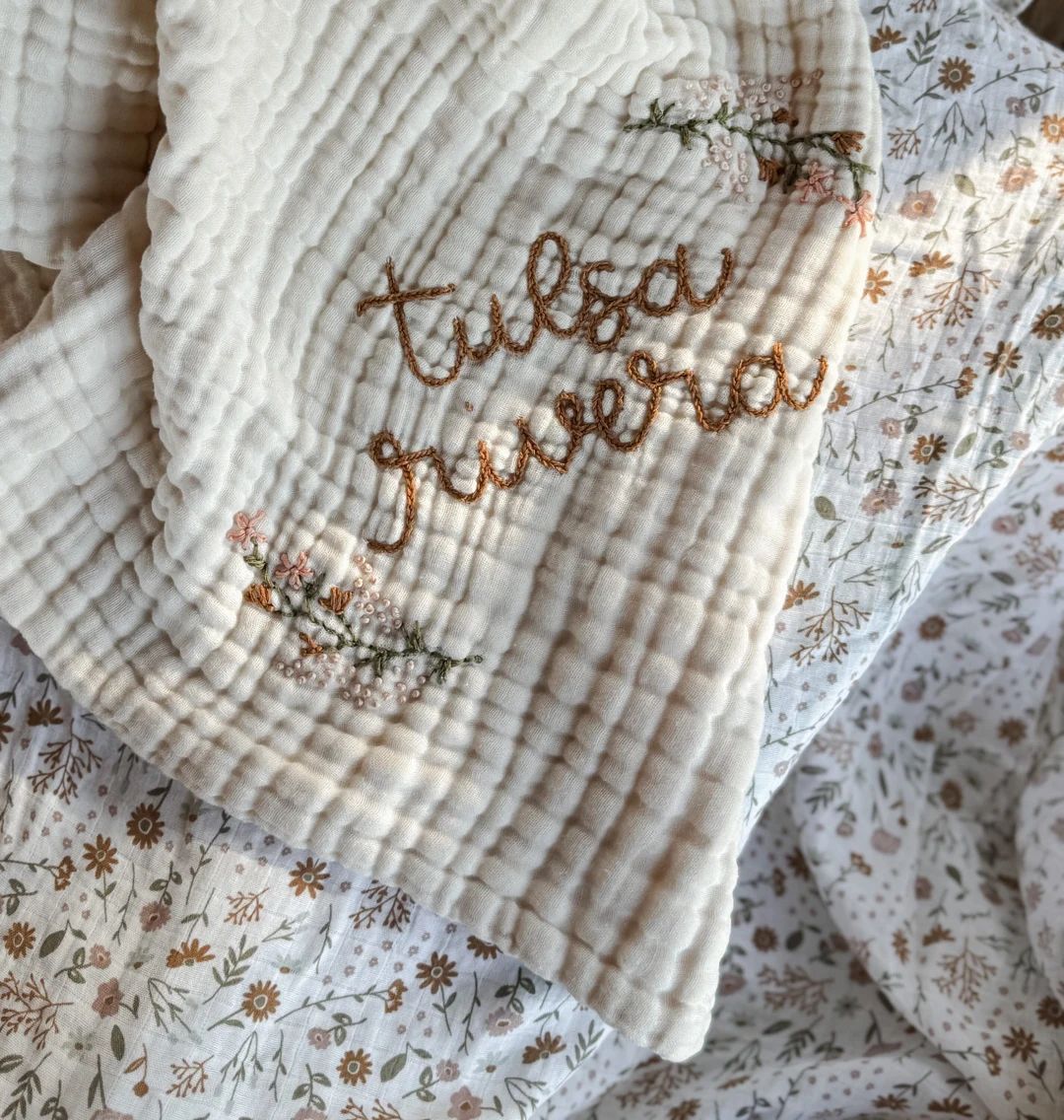9-layer Muslin Quilt With Hand Embroidery Baby Blanket , Crib Quilt, Toddler, Embroidered Name - ... | Etsy (US)