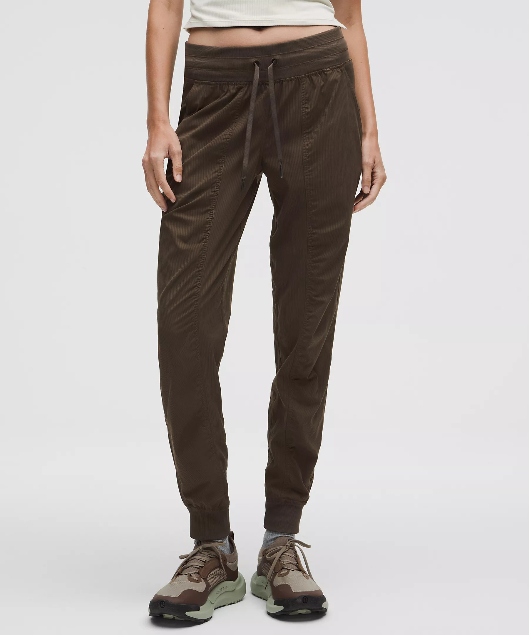 Dance Studio Mid-Rise Jogger | lululemon (CA)