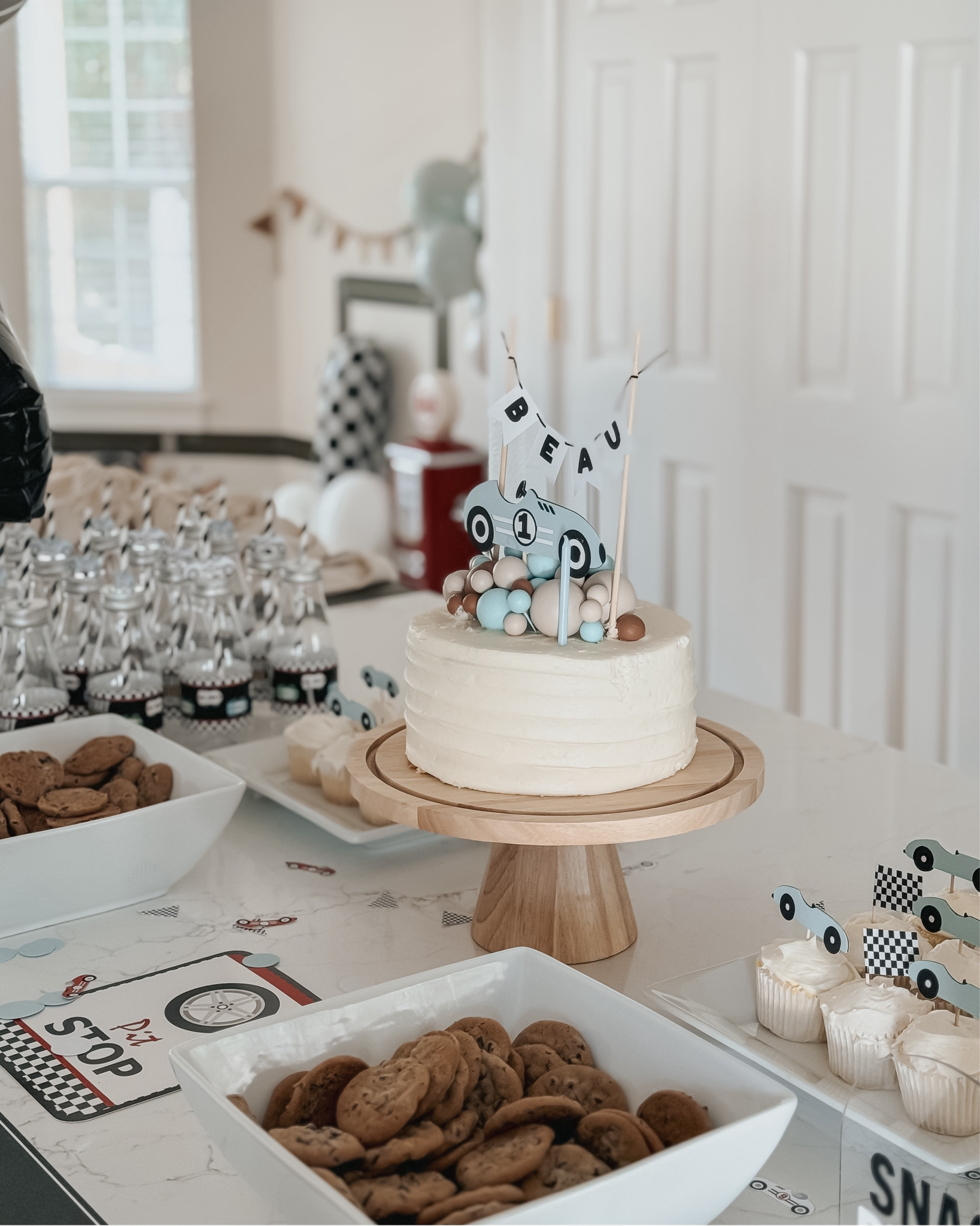 I still can’t get over how perfect Bowie’s first birthday turned out 🥹 Here are all the details to his fast one birthday party! 🏎️🏁

Next up…Laila’s birthday party next month! 💕☀️🐚

| First birthday, birthday decor, boy birthday party, race car theme birthday, goody bags, party decor |

#firstbirthday #firstbirthdayideas #firstbirthdayparty #babybirthday #toddlerbirthday #birthdayparty #birthdaytheme #racecarbirthday #kidsbirthdayparty #kidpartytheme #boypartyideas 

#LTKkids #LTKparties #LTKbaby