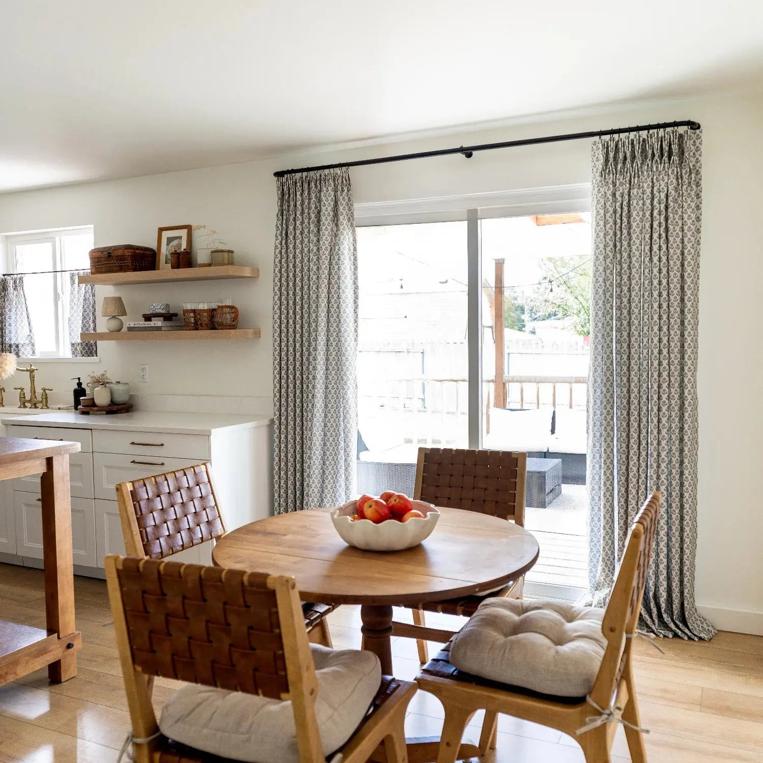 Stone Grey RH-BP1 | TWOPAGES