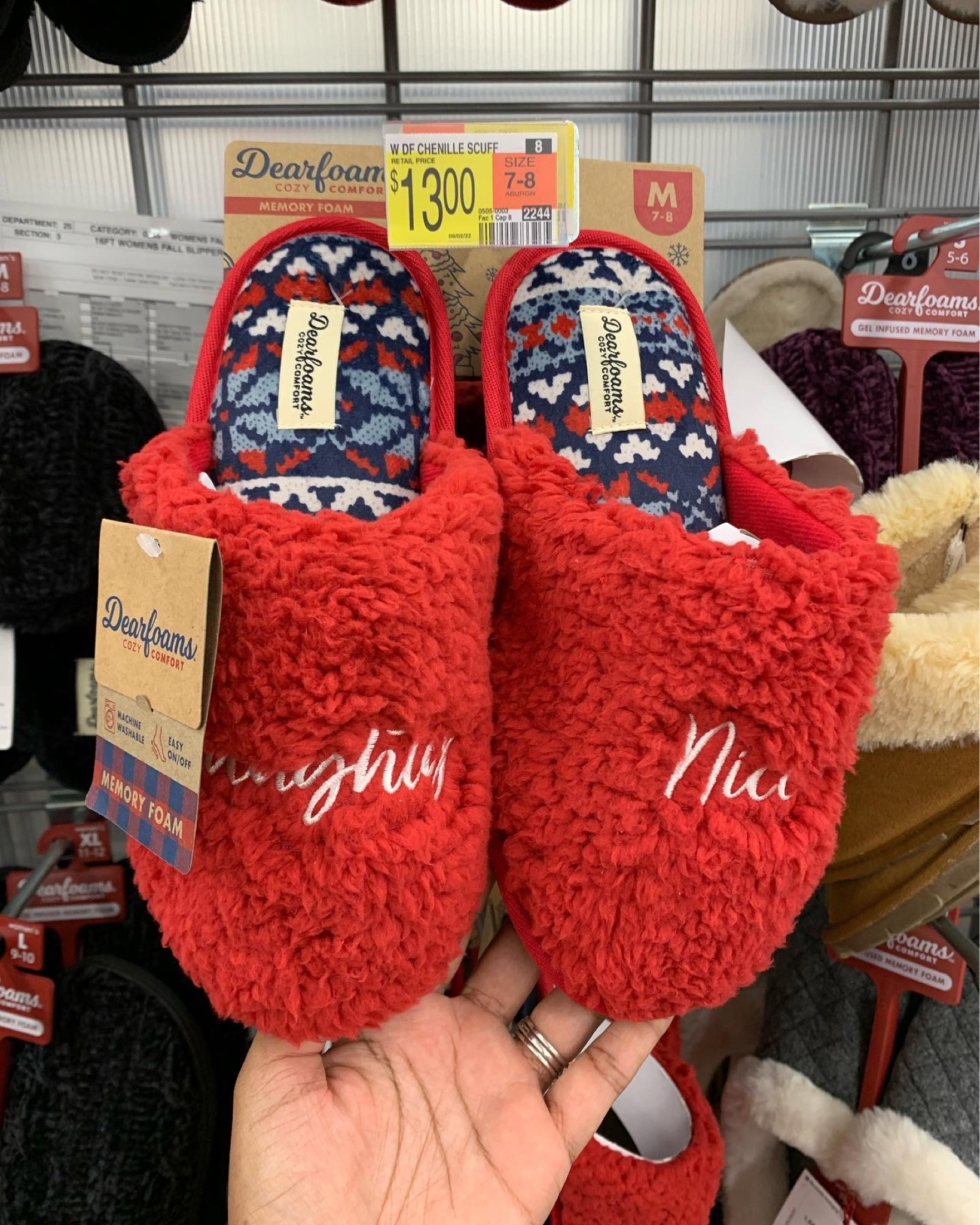 Dear Foam slippers: perfect for Christmas!🎄 

#LTKunder50 #LTKSeasonal #LTKHoliday