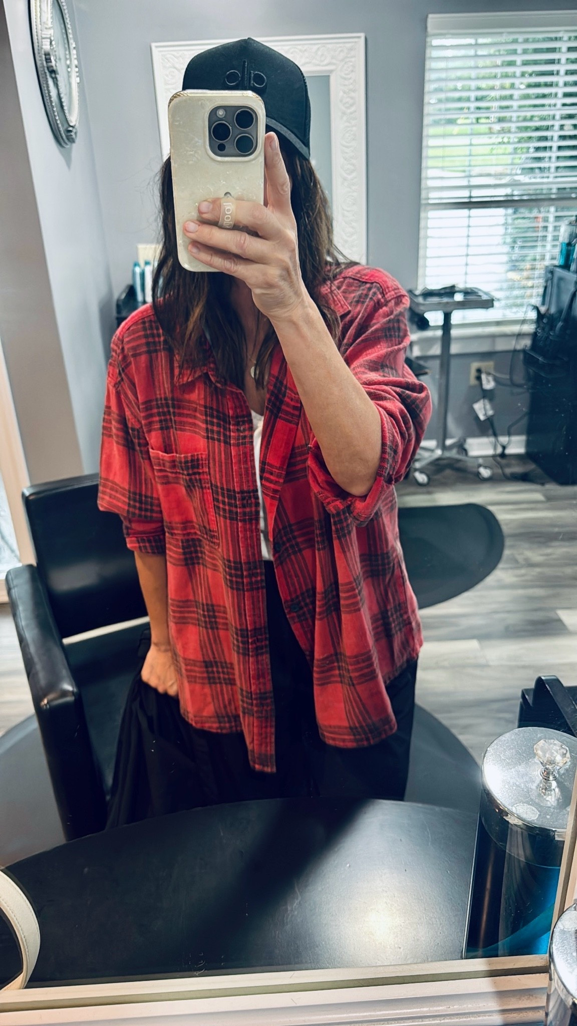 It’s a shelpy day here in Pittsburgh, grabbed this comfy worn in looking men’s plaid shirt that I originally bought for my hubs in size XL but secretly wanted for myself 😊 @Walmart

#LTKOver40 #LTKmomlife #LTKstorytime