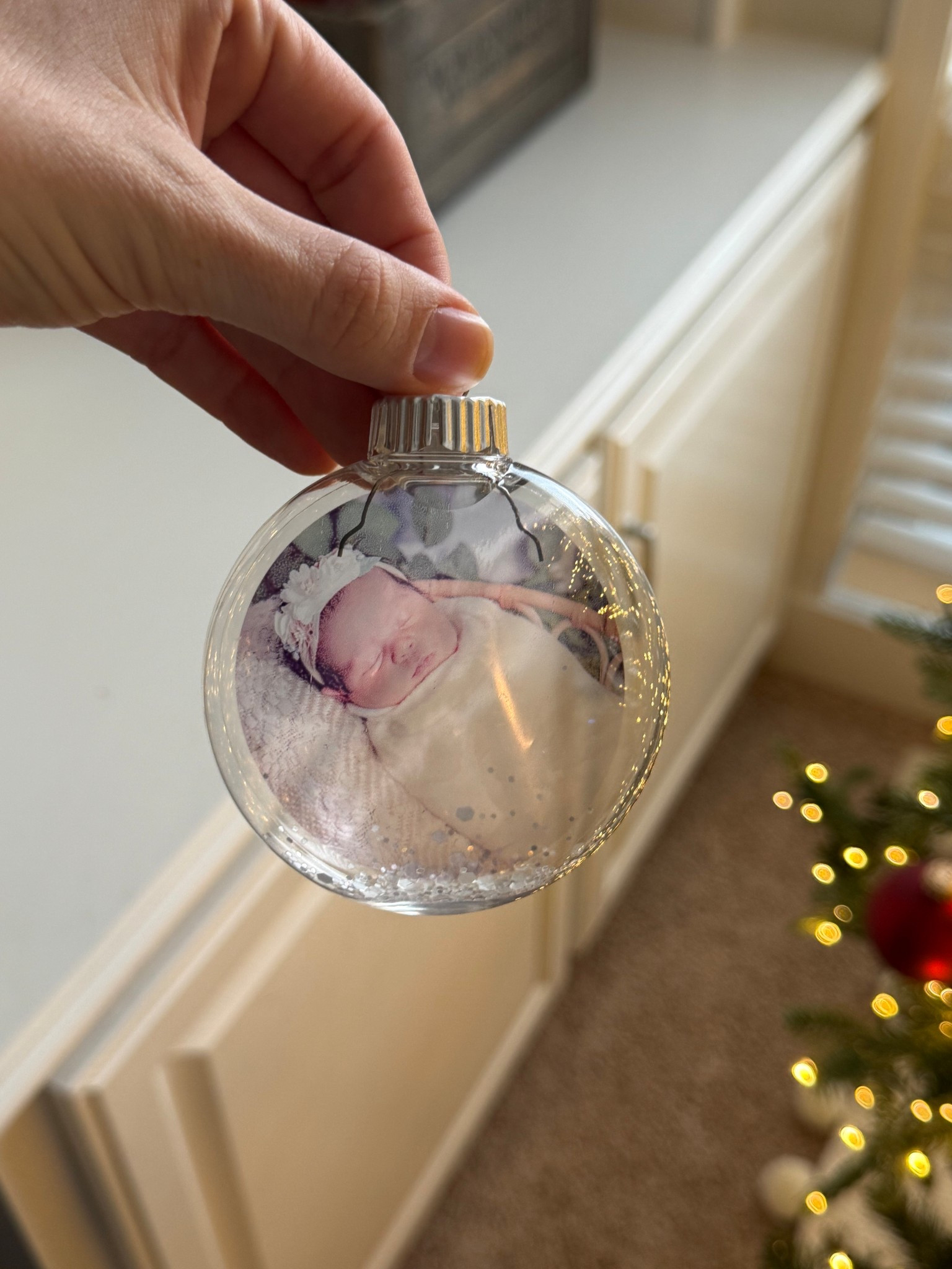Floating photo ornament