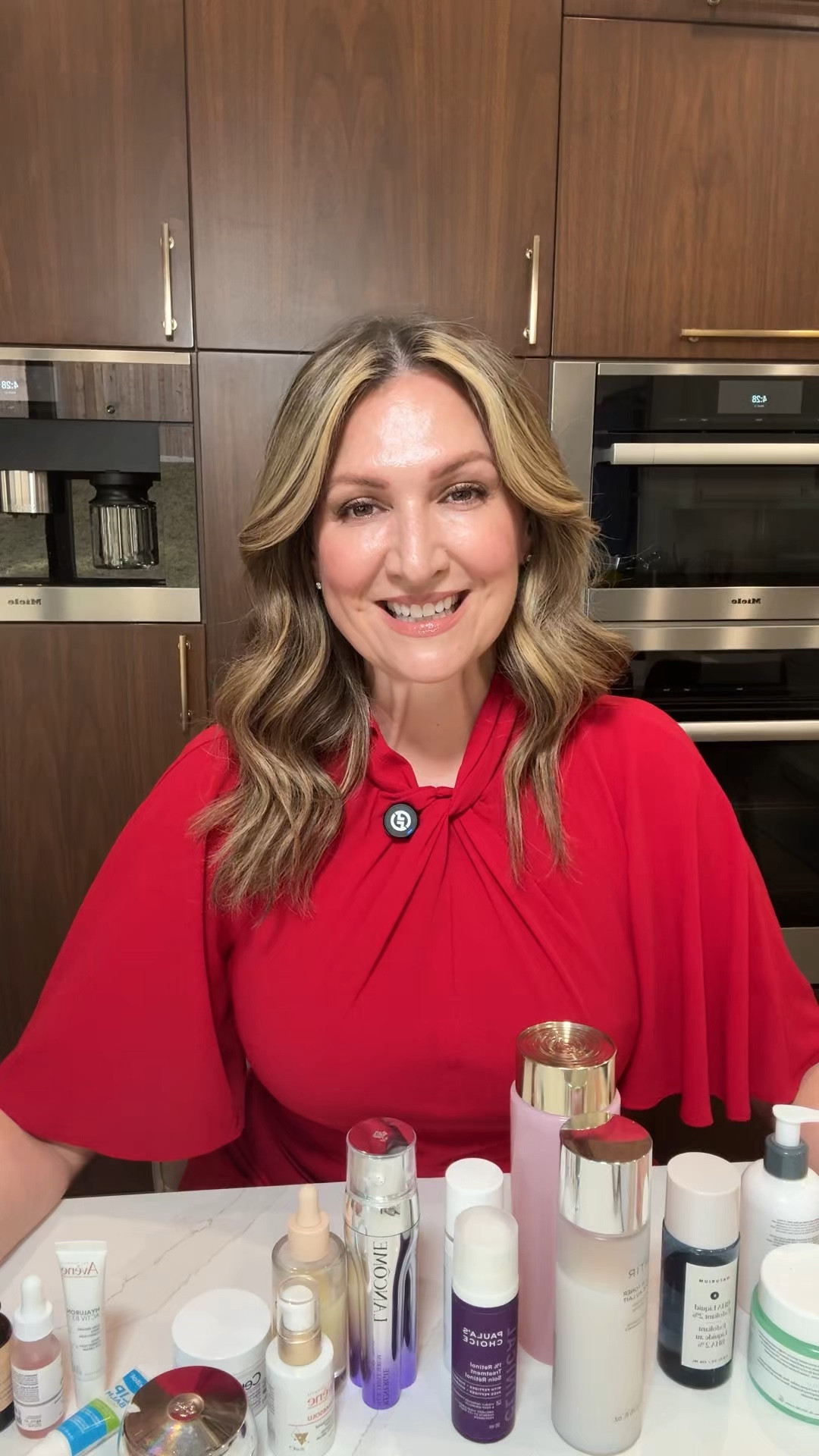 Many of you have been asking about my skincare routine, so I’m sharing my PM routine ✨
I’m 50 with combination skin (normal with an oily T-zone), and this routine helps keep my skin balanced, hydrated, and protected.

Please note: I know it’s 12 steps—I even felt a little overwhelmed writing this out 😂 Just remember, you don’t have to do every step. This is what I personally do in the winter and when I need to remove makeup, and honestly, the extra steps only take a few extra minutes.

PM Routine:

1. Double cleanse – absolutely necessary when wearing makeup. Farmacy Green Clean Fragrance-Free Cleansing Balm or Dermalogica PreCleanse Makeup Removing Cleansing Oil (you only need one—pick the texture you prefer).
2. Cleanser – gentle water-based cleanser: Avène Cleanance Cleansing Gel or Byoma Creamy Jelly Cleanser.
3. Exfoliant – Naturium BHA Liquid Exfoliant 2% (if you have sensitive skin, use every other day when not using retinol/retinal). If you aren’t using an exfoliant, I highly recommend trying one.
4. Toner – TIRTIR Milk Toner (optional).
5. Essence – Estée Lauder Soft Clean Infusion (optional).
6. Retinol/Retinal – If you’ve never used a vitamin A product, start with a retinol 2–3 times a week and build up your skin’s tolerance. You can try a retinal product once your skin has become accustomed to retinol. Options: Paula’s Choice 1% Retinol Treatment or Avène Retinal 0.05%.
7. Serum – Lancôme Rénergie H.C.F. Triple Anti-Aging Serum or Avène DermAbsolu. Using a serum can also help reduce irritation for sensitive skin when you start your retinol journey. You can apply this before retinol if needed.
8. Moisturizer – Lancôme Rénergie HPN 300 Peptide Cream or CeraVe Skin Renewing Night Cream.
9. Eye cream – Avène Triple Action Eye Cream (I skip this most days and nights).
10. Face oil – Chasma (I use this during winter months but skip it the rest of the year).
11. Lip treatment – The Ordinary PHA 5% Exfoliating Lip Serum (every other day).
12. Lip balm – Vaseline or Flexitol Lip Balm.
#skincareroutine #skincareover50 #comboskin #pmroutine #skincaretips

#LTKbeauty #LTKover50style #LTKcanada