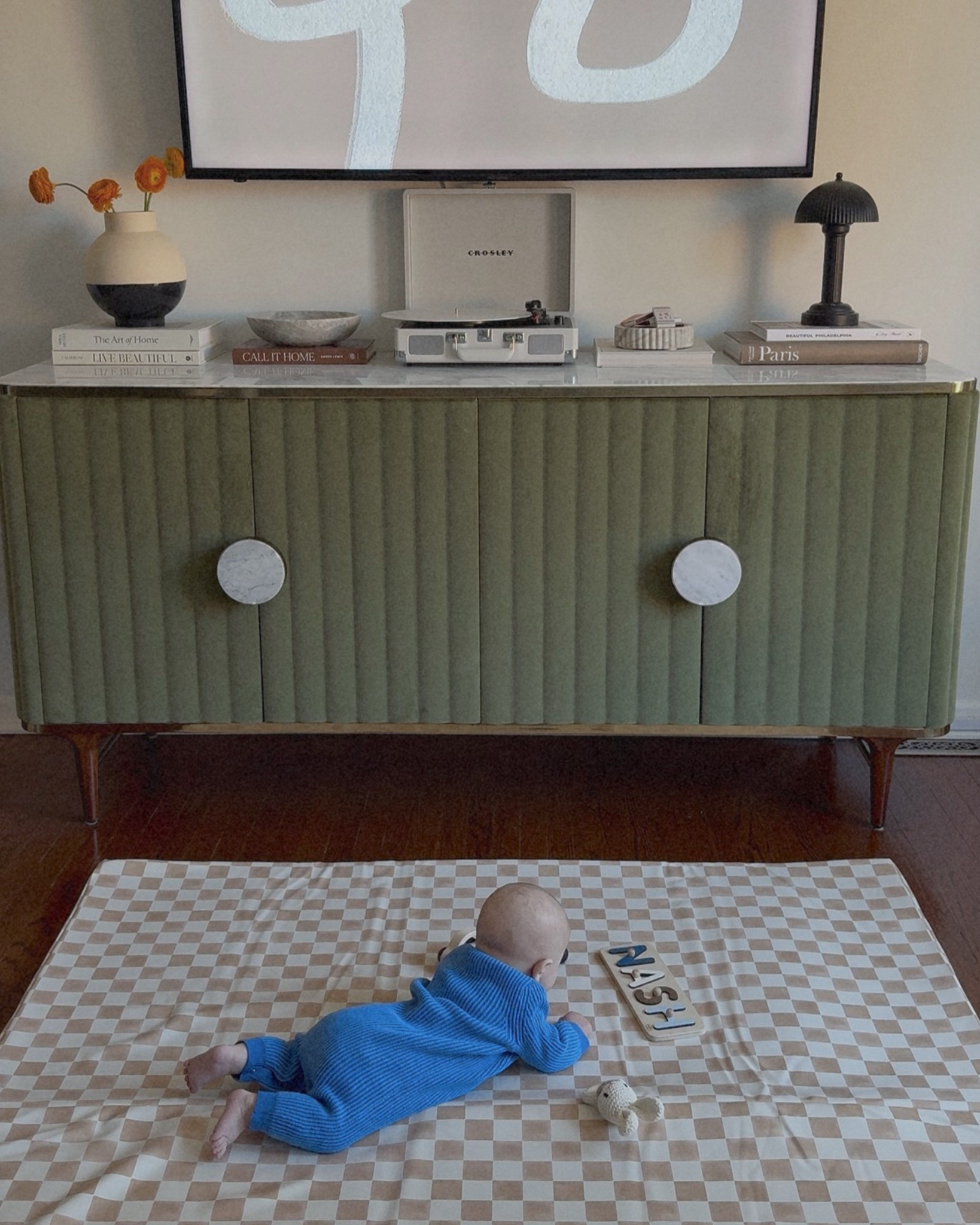 play time w/ the softest + aesthetically pleasing mat 🤌🏼