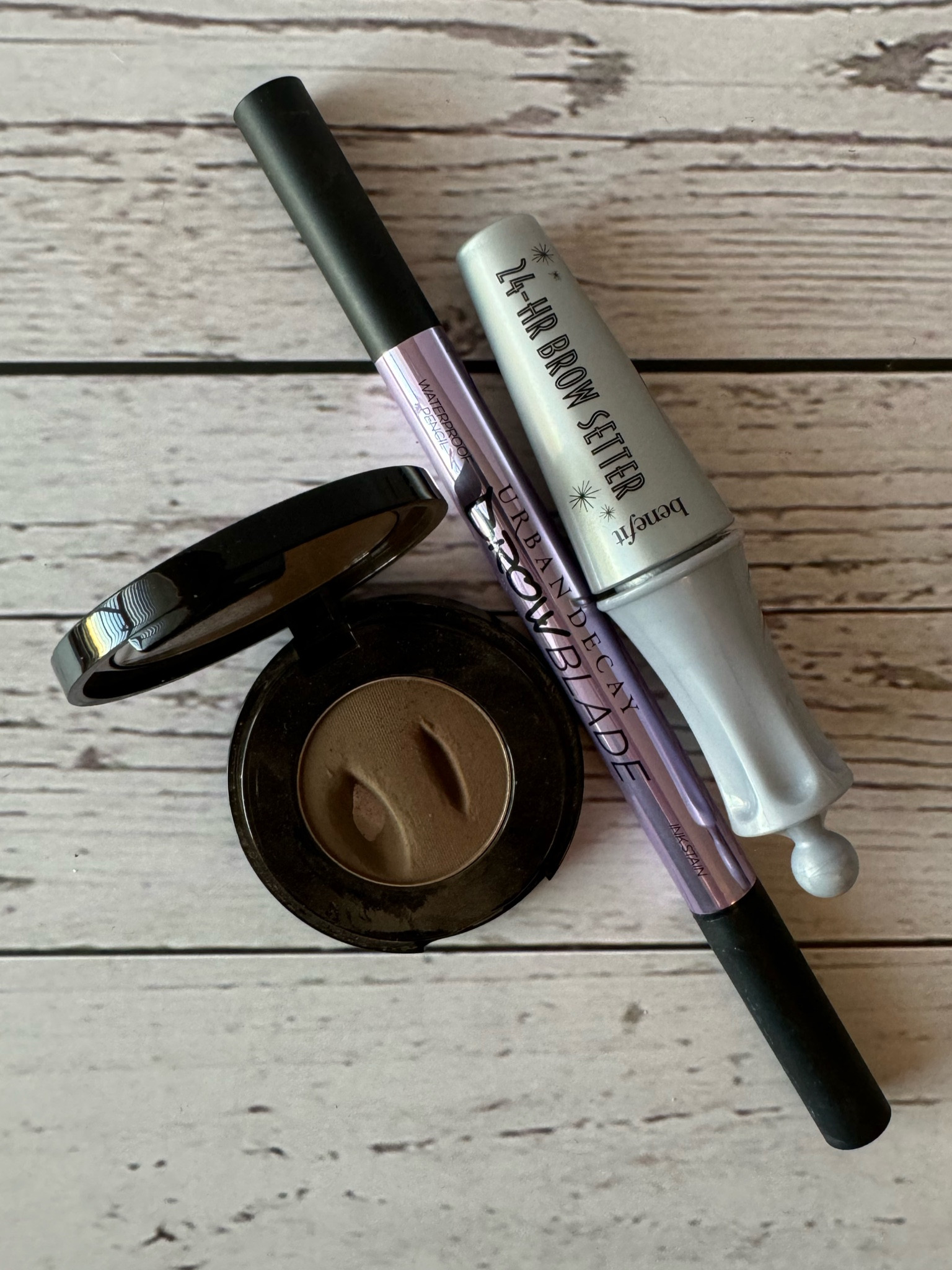 My holy grail brow products:
-brow powder to shade my brows
-brow gel that sets them in place and gives the perfect amount of fluff
-a brow pen when I need to add strokes for a natural brow look

#LTKBeauty #LTKHoliday #LTKGiftGuide
