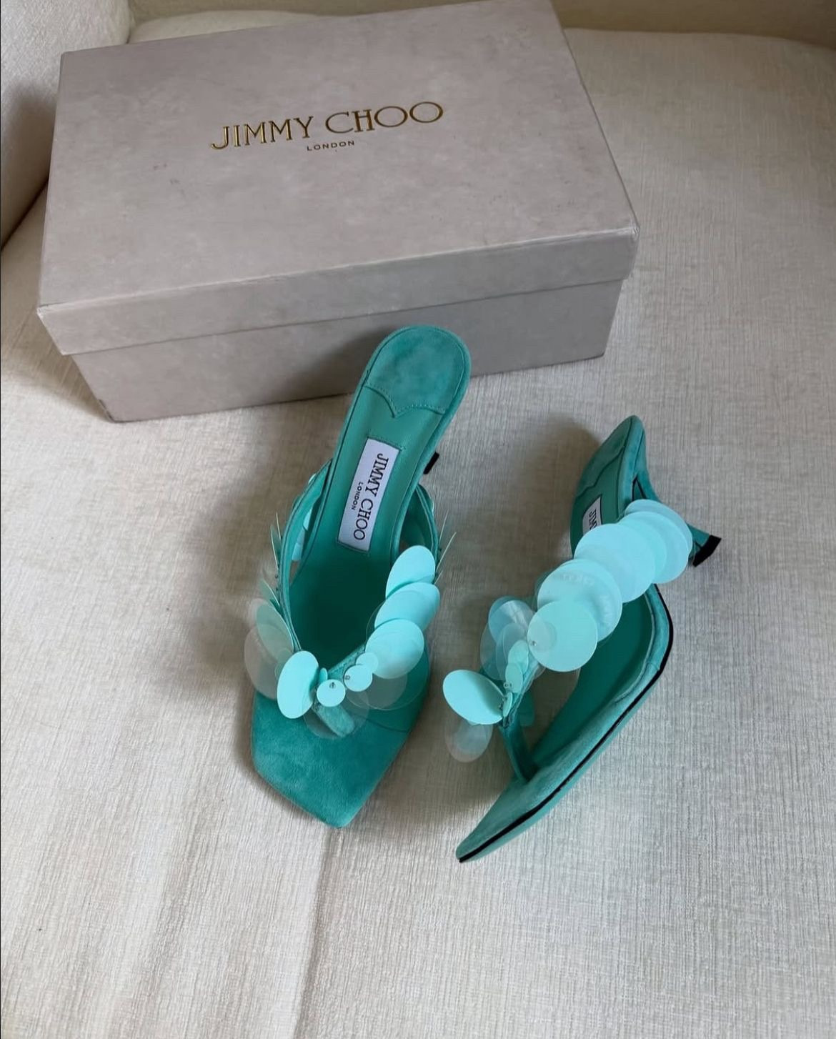 Jimmy Choo freja mule sandal. Comes in 3 different styles with 2 colour options. 



#LTKstyletip #LTKpartywear #LTKsale