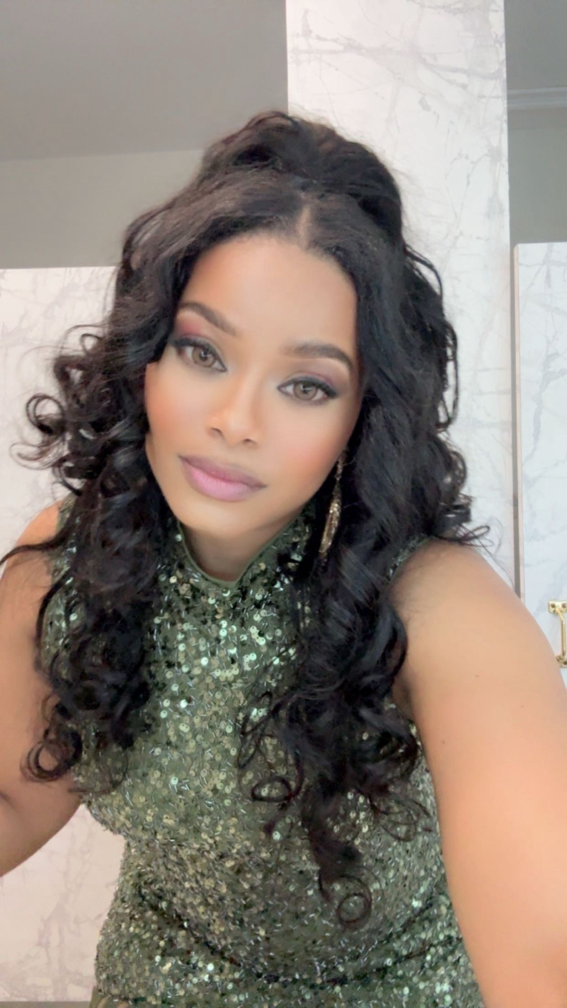 Misstoo human hair bundles making me so glamorous. 
https://amzn.to/4r9xzzW

#LTKvlog #LTKBeauty