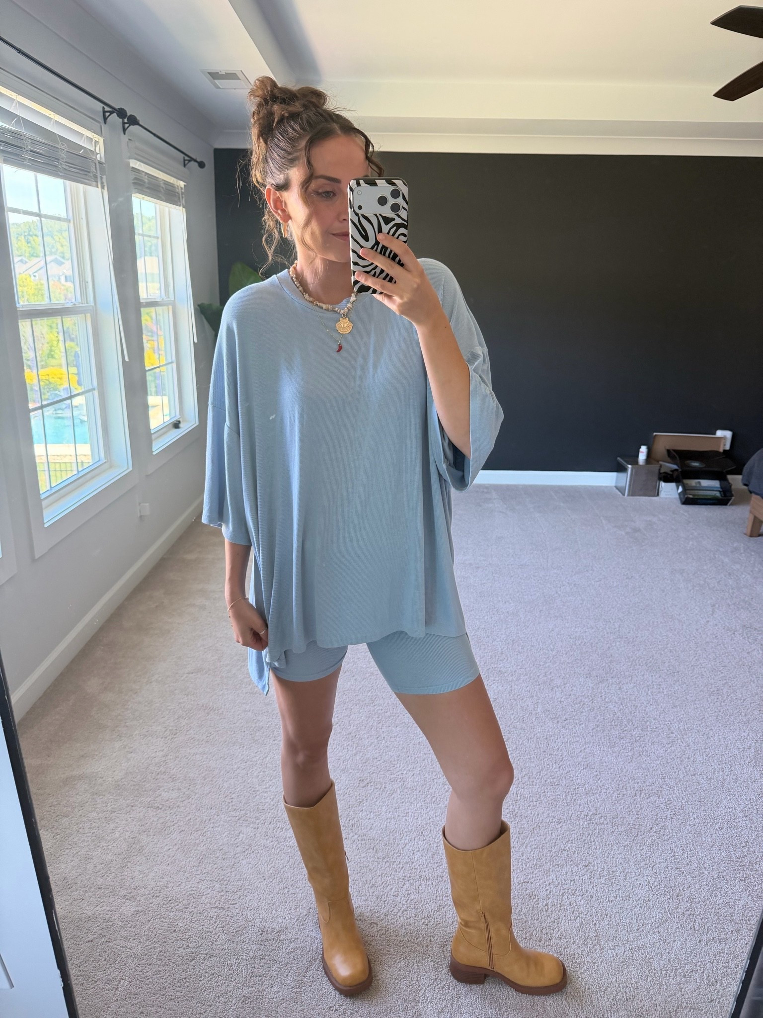 5’9” wearing size small set and seven boots

#LTKootd #LTKmomlife #LTKTall