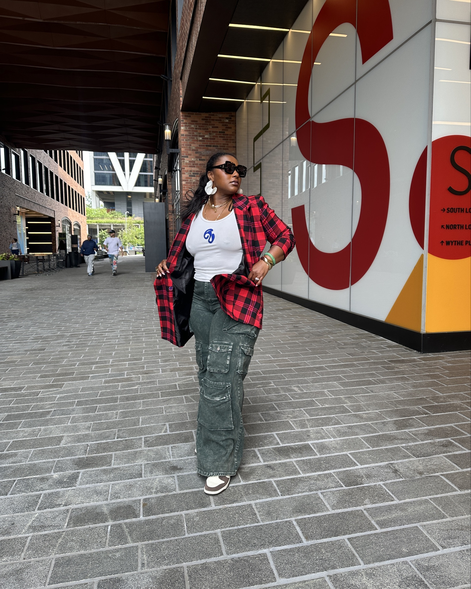 A day in NYC ❤️
—
A lot of re-used pieces in this look! Love this color combo 😍

#LTKSummerEdit #LTKTravel #LTKMidsize