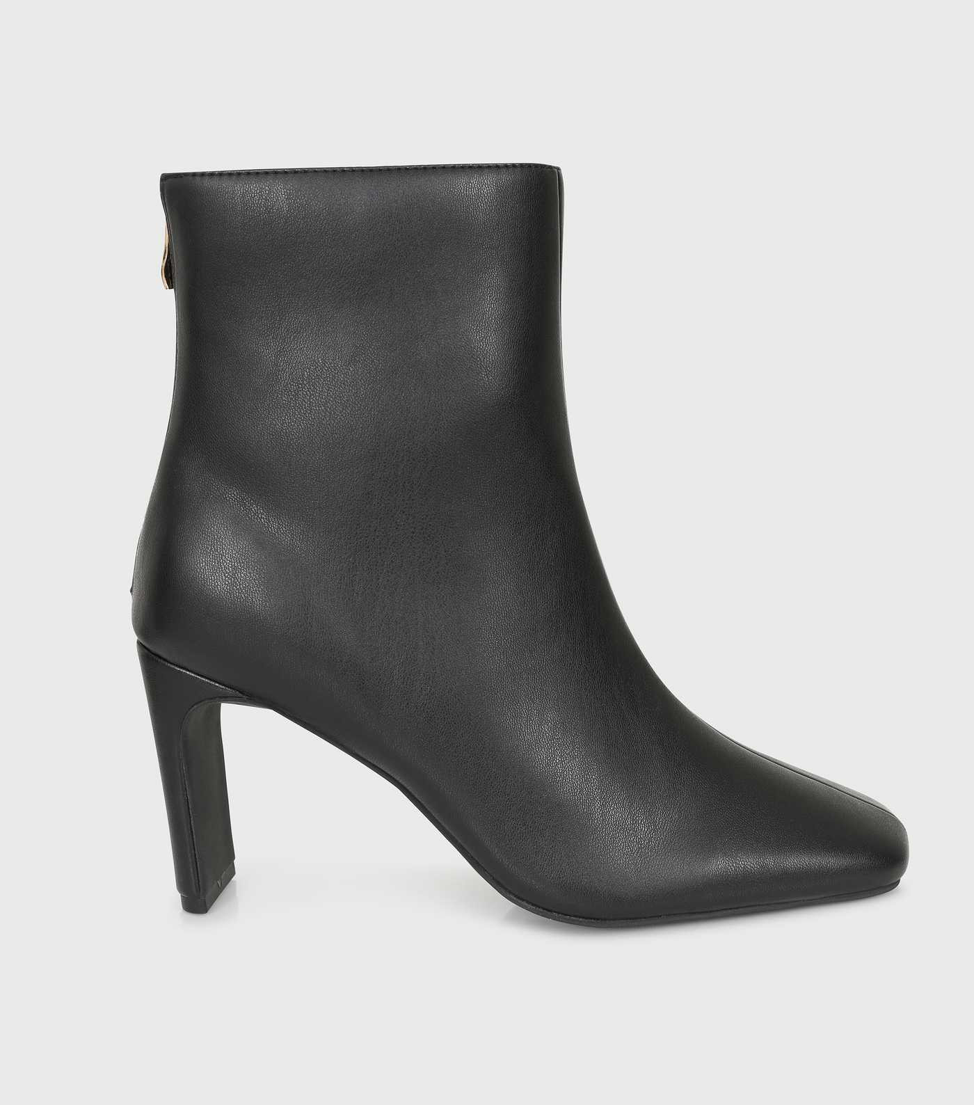 London Rebel Black Slim Block Heel Ankle Boots
						
						Add to Saved Items
						Remove from ... | New Look (UK)