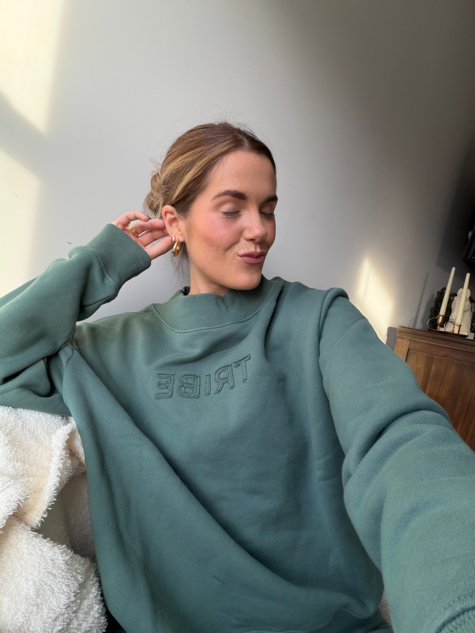 cozy mockneck 🥝🤎

#LTKSeasonal #LTKselfcare #LTKgrwm