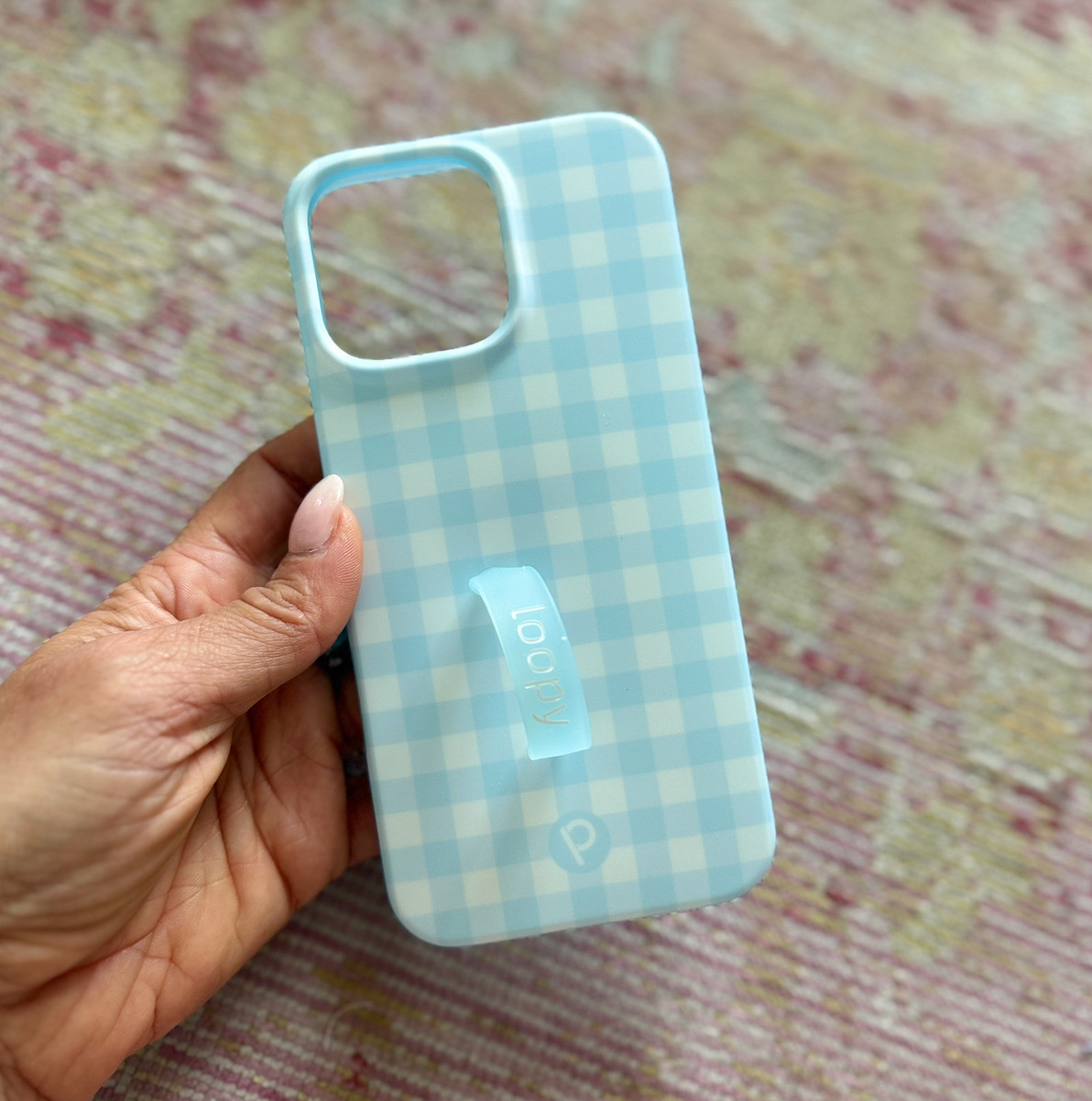 Loopy phone case for summer 

 