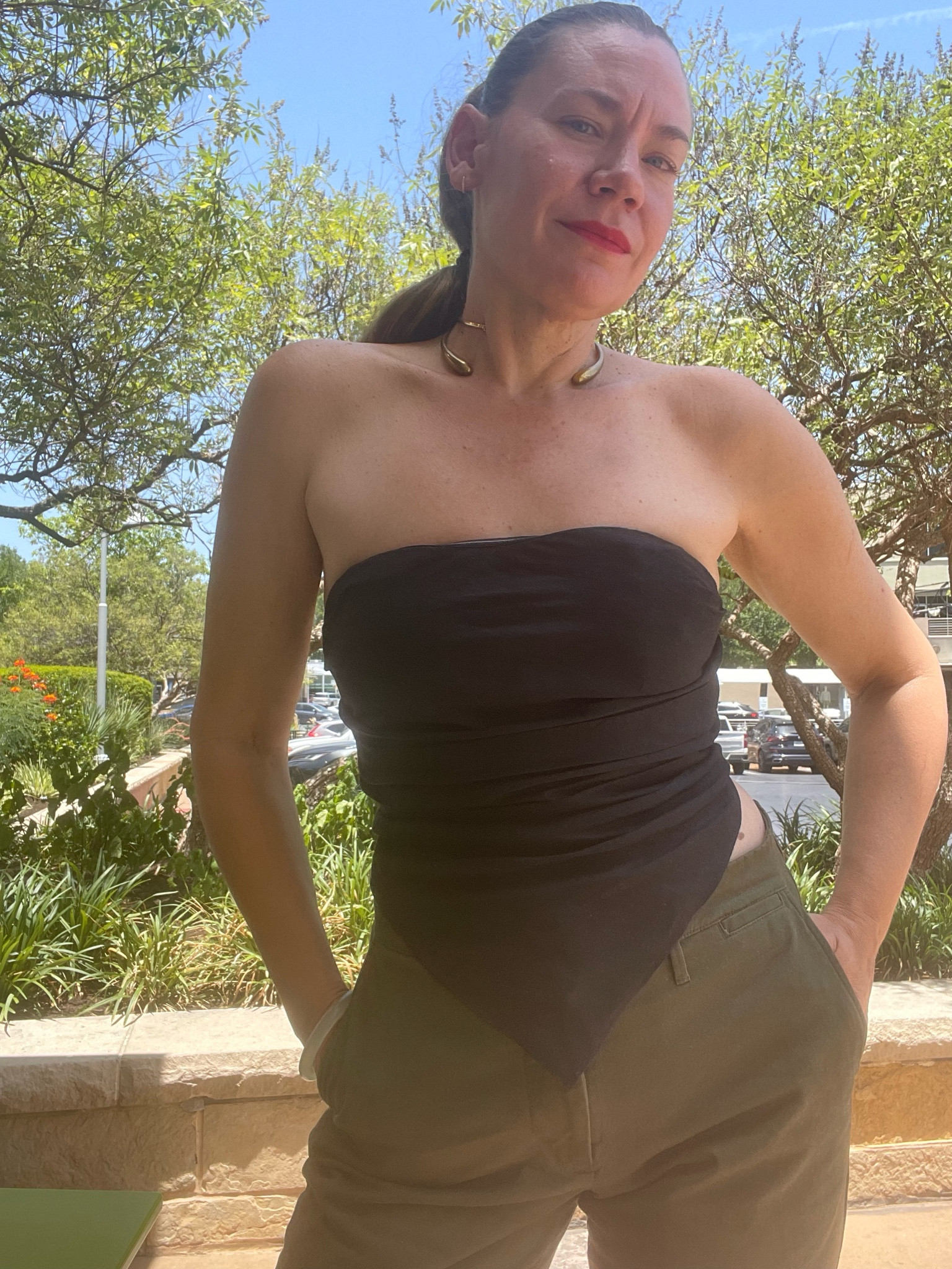 This pairing is becoming my new go to- linen top with chinos. Cool enough for summer heat and chic enough that even errands feel like an “event” #investmentpiece 

#LTKSeasonal #LTKStyleTip #LTKOver40