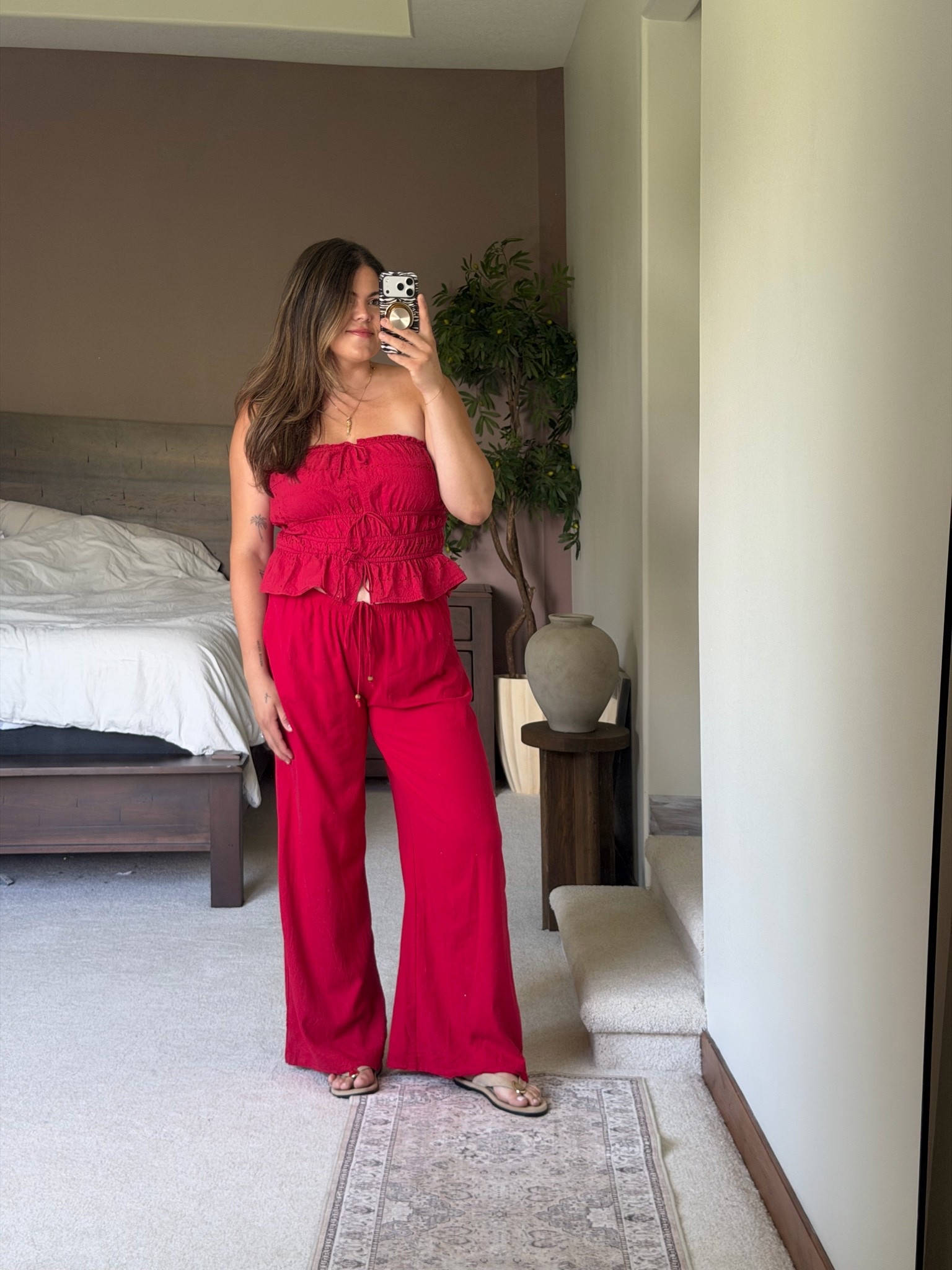 All red outfit

July 4 from target
Midsize, size 12, size 14, mom style, curvy outfit