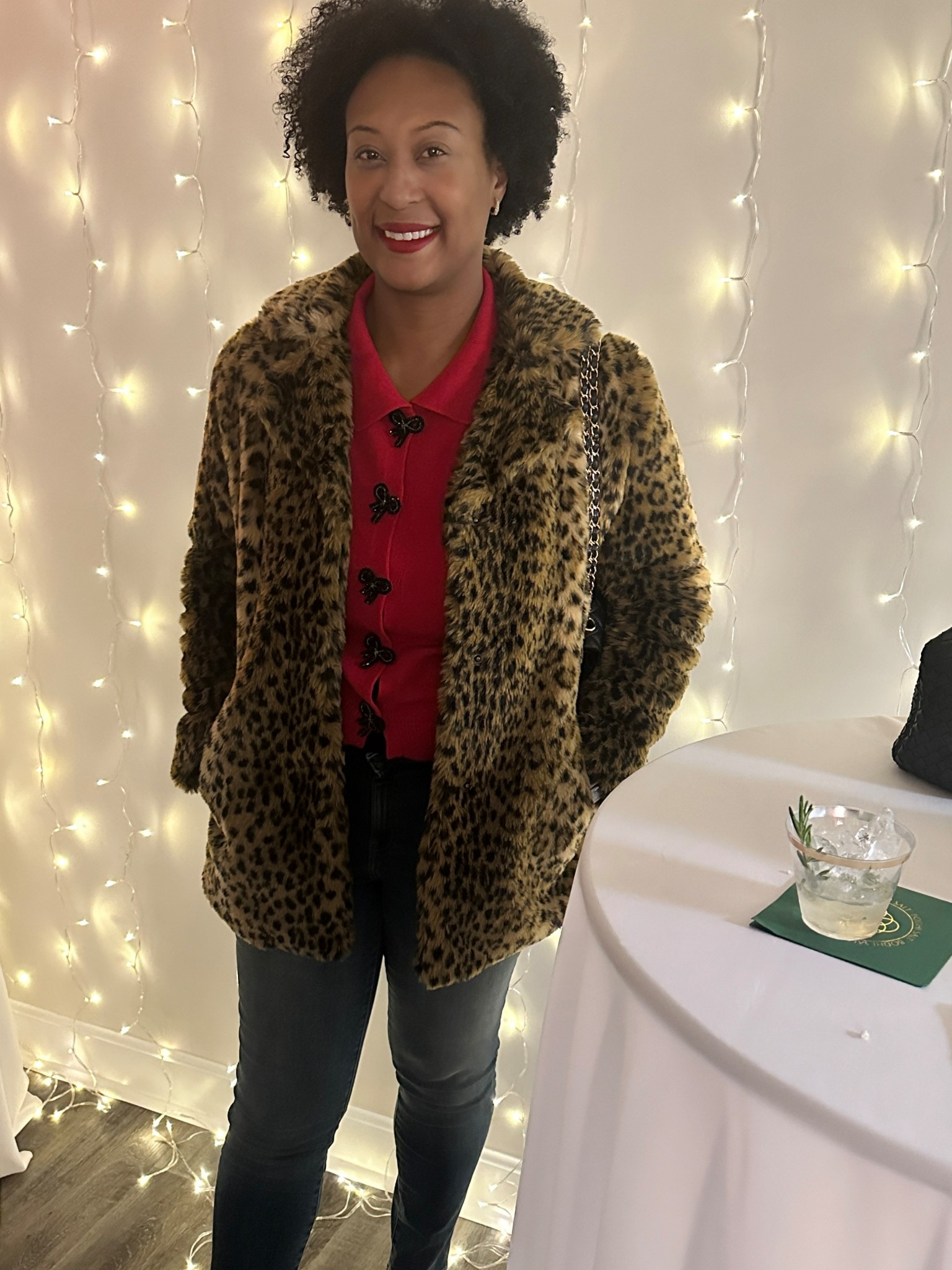 Leopard print coat | red sweater | Christmas outfit inspo | affordable jeans | skinny jeans 

#LTKFindsUnder50 #LTKootd #LTKOver40