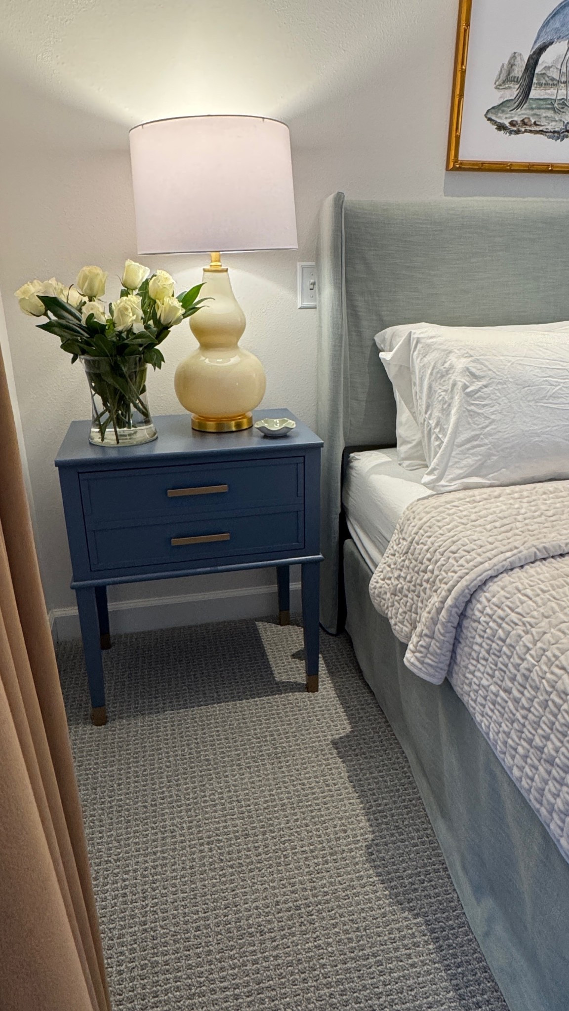 Condo bedroom styling, Airbnb hosting tips, coastal condo, classic style, nightstand, upholstered bed, Amazon home finds, classic bedding, own and love

#LTKStyleTip #LTKHome