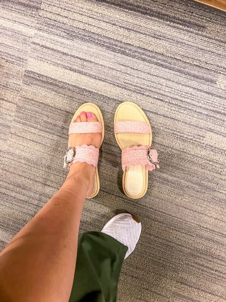 Summer Sandals on sale 

Spring shoes 
Pink sandals
Strap sandals
Flat sandals
Summer shoes
Summer sandals
Spring sandals 

#LTKOver40 #LTKShoeCrush #LTKFindsUnder50