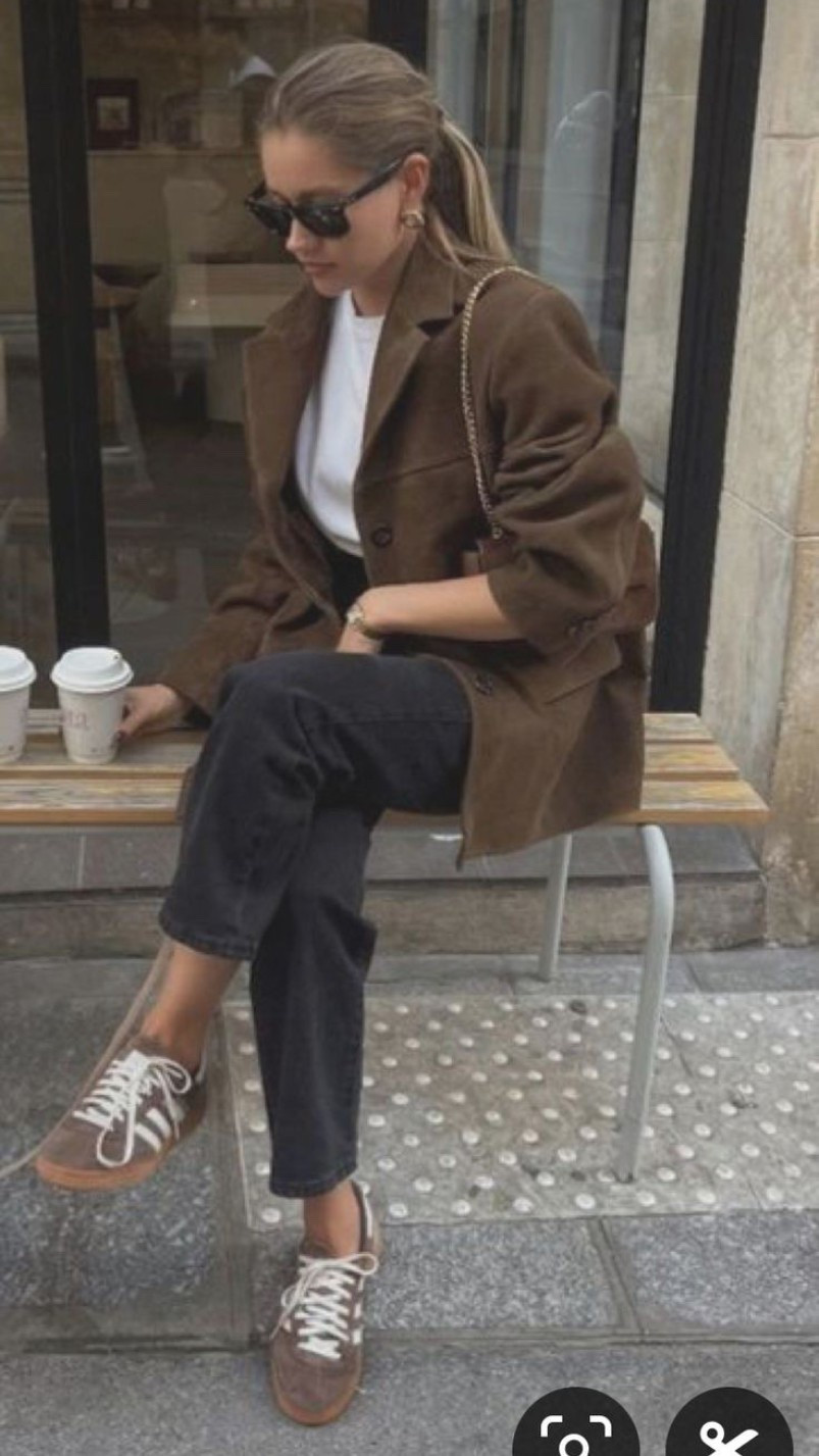 Fall outfit

Fall 2025 fashion trend outfit inspo:
Brown sneakers