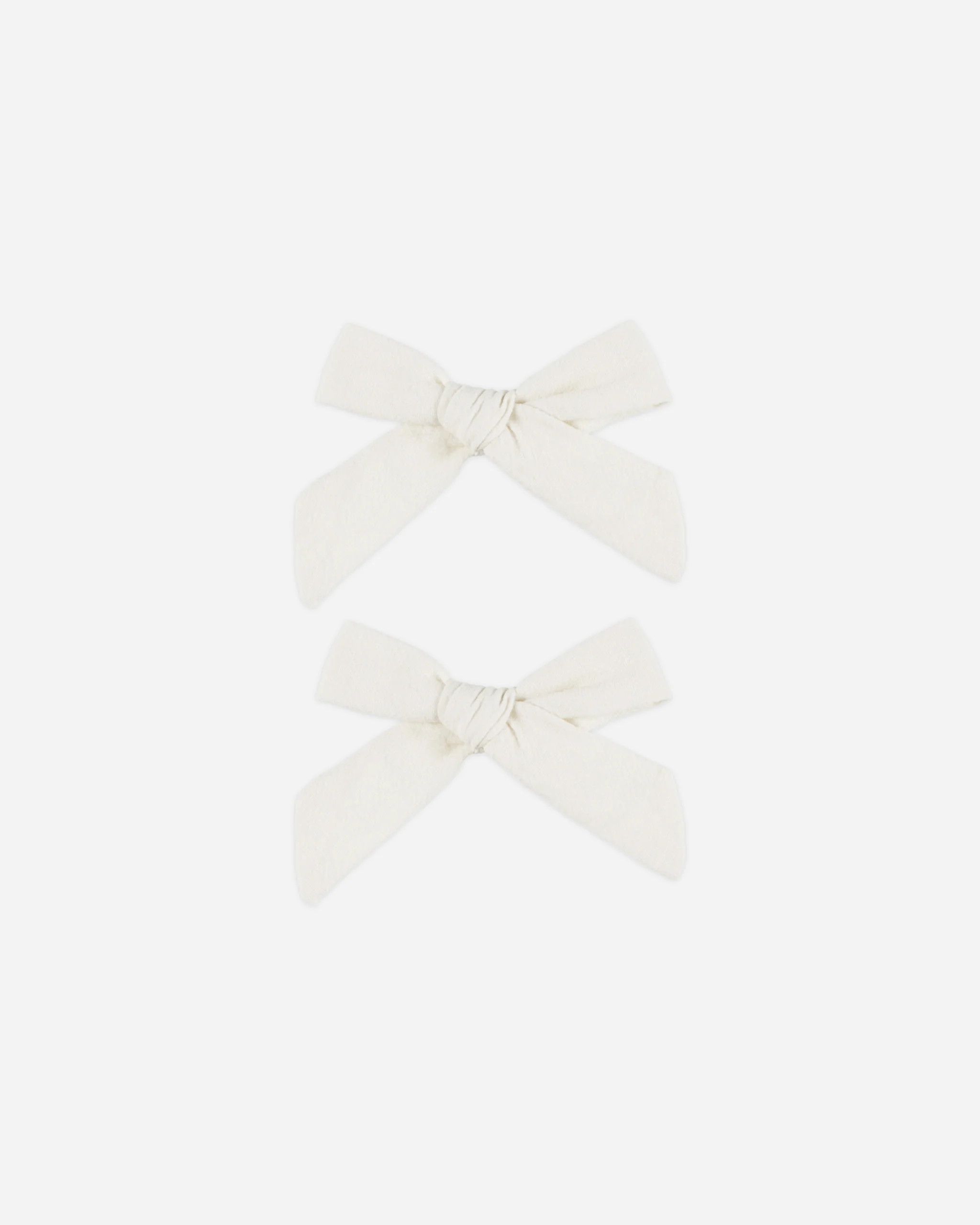 Bows, Set of 2 || Ivory | Rylee + Cru
