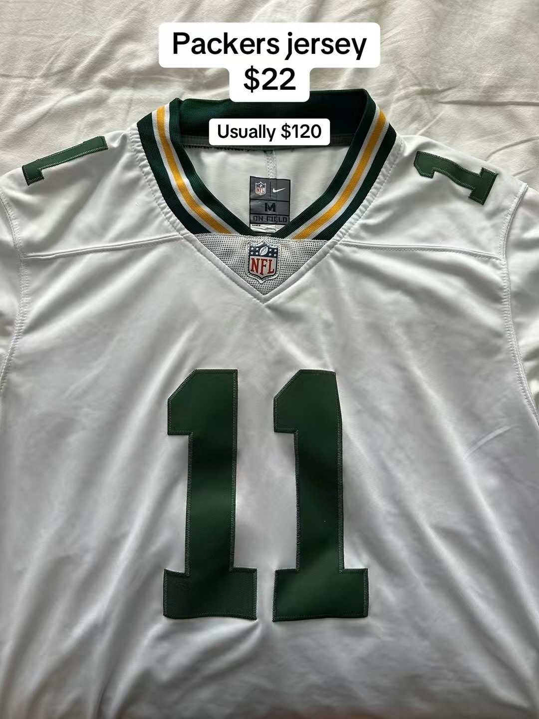 Sunday uniform soooon 🏈💚💛 Packers jersey for way less—linked it for my fellow game day fans. Fits oversized and looks so good with jeans, cargos, or biker shorts. Game Day Looks

#LTKFinds #GameDayOutfit #DHgateFinds #PackersStyle #LTKUnder50 #LTKFallStyle

#LTKActive #LTKFindsUnder50 #LTKMens