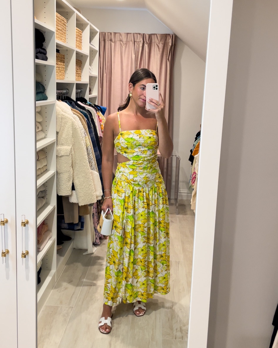 Size small

#LTKFind #LTKsalealert #LTKstyletip