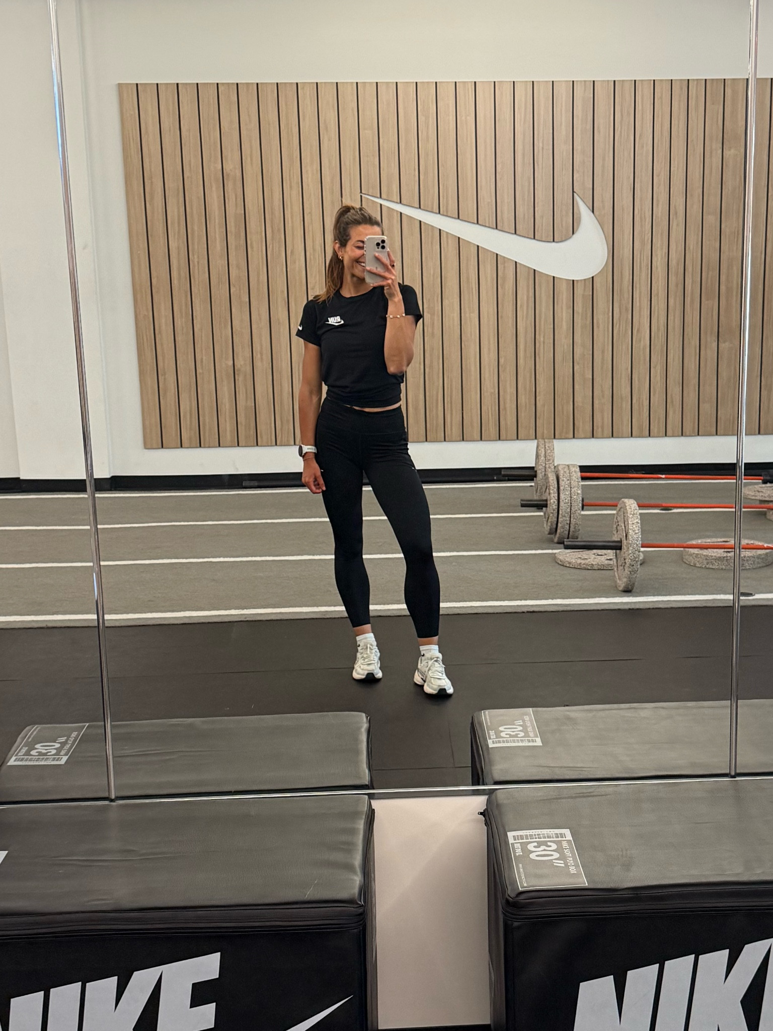 ALL NIKE