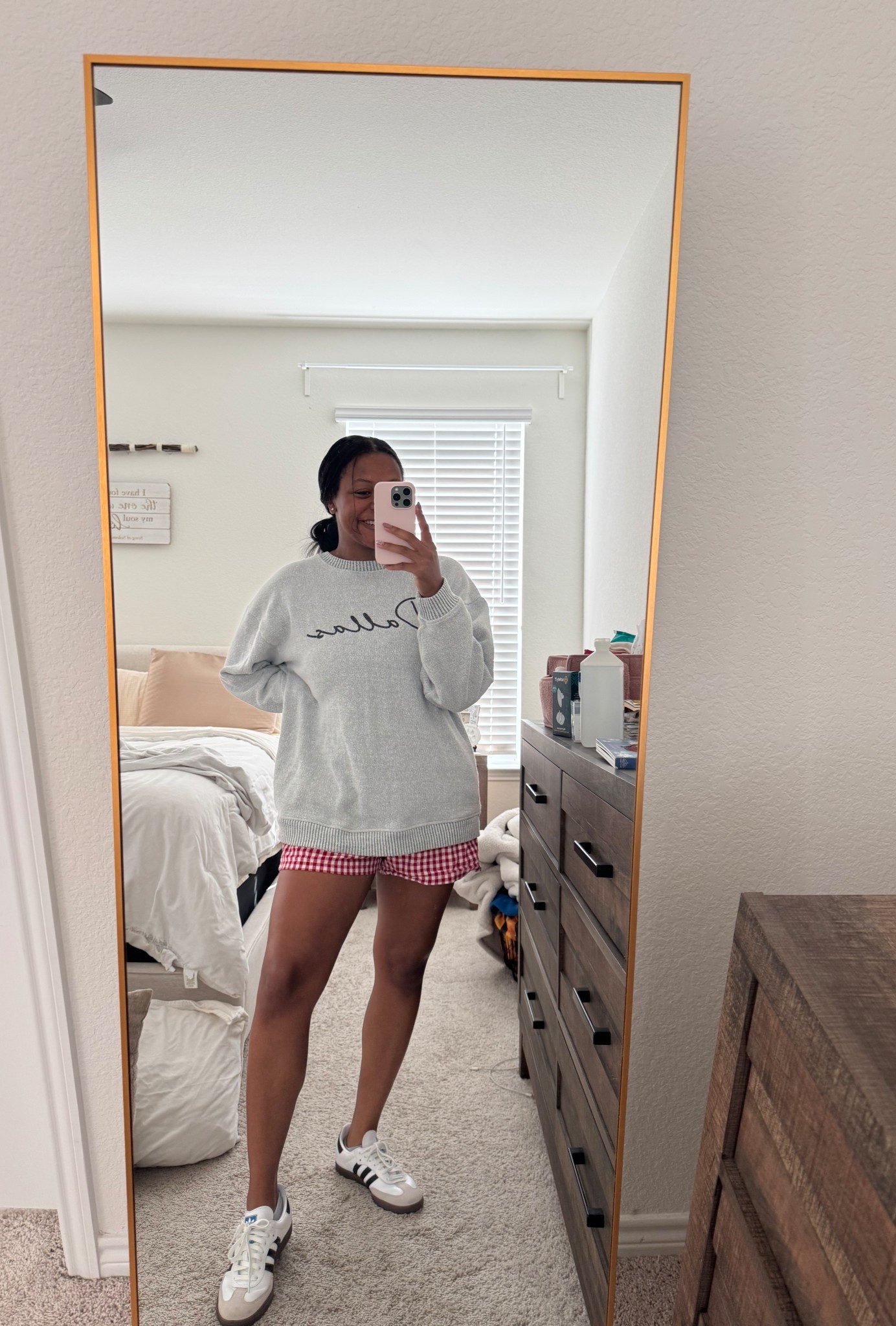 ootd as a sahm running a few errands on a nice fall day!🍂🍃

Dallas sweatshirt is old and no longer sold but linked similar vibes 


Mom outfit | postpartum | casual outfit | boxer shorts outfit | fall outfit | sweatshirt outfit | outfit inspo

#LTKPetite #LTKStyleTip #LTKFindsUnder50