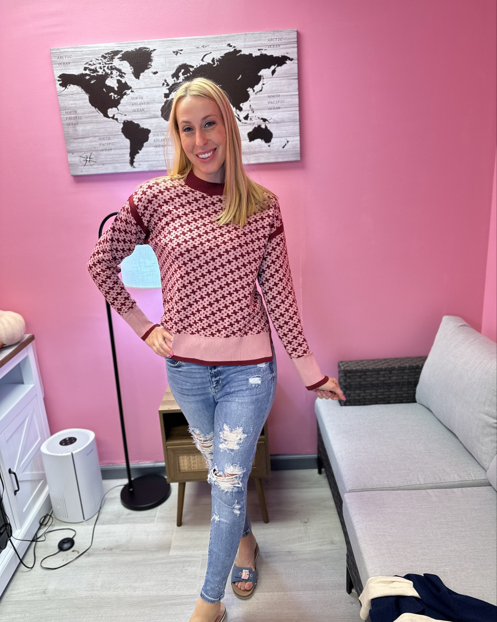 Pink and red wine printed sweater 
💓this sweater is so soft, comfy and adorable 
💓 it does have stretch and has a loose fit 
💓 wearing size small, fits true to size and I am 5’10”

#LTKFindsUnder50 #LTKTall #LTKStyleTip