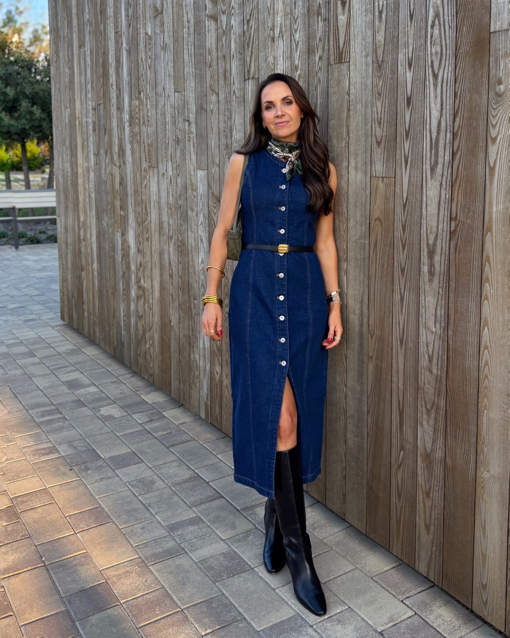 A gorgeous denim dress for Abercrombie x LTK party tonight 