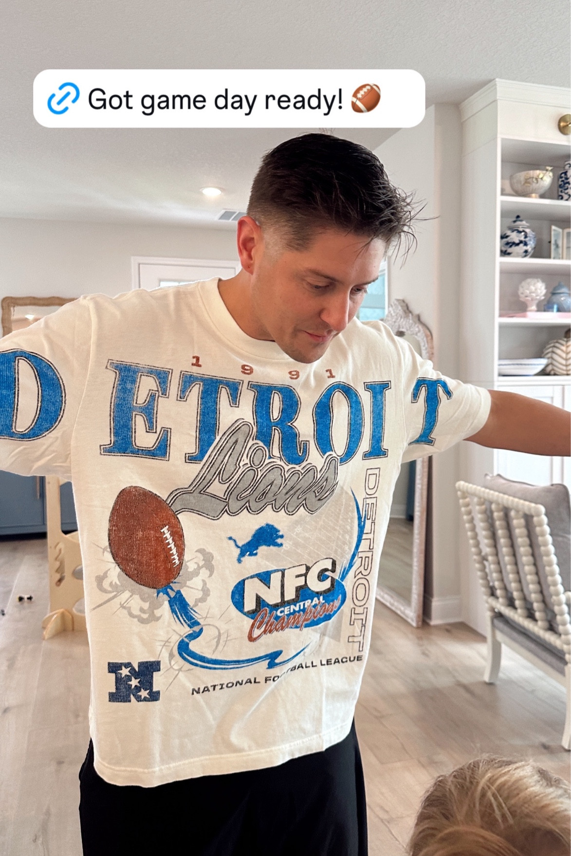 Game day gear // football party // football outfits // nfl outfits // lions gear / football gear 

#LTKmens #LTKfindsunder50 #LTKSeasonal