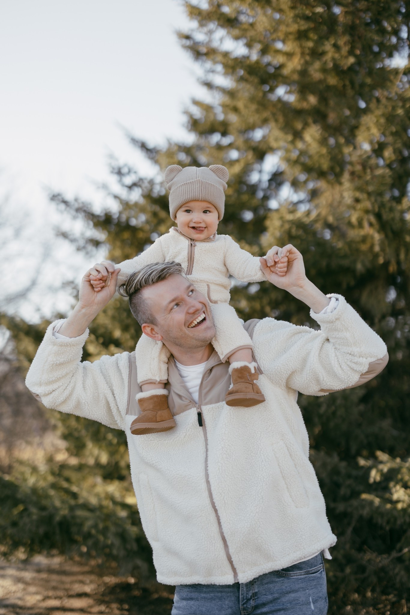 Family Photoshoot 🧸📸

One year old, First birthday photo outfit ideas for boys, baby boy outfits, toddler outfit for photoshoot, family photos, family photoshoot outfit ideas, first birthday photoshoot, outdoor family photo outfits, toddler boy outfit, toddler winter outfit, 12 month boy outfit 

#LTKFamily #LTKKids #LTKBaby