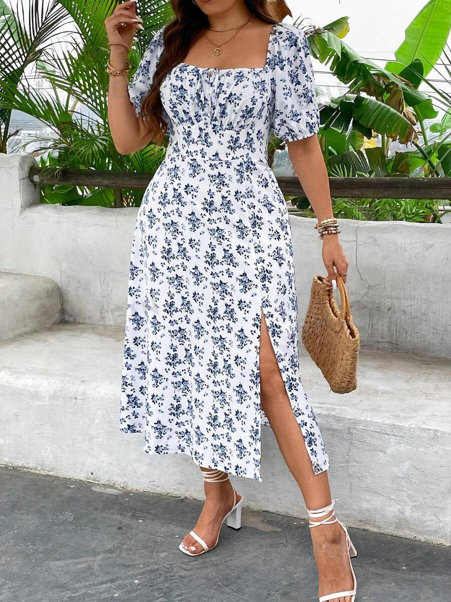 SHEIN Frenchy Plus Size Women Summer Holiday Style Floral Printed Sweetheart Neckline Short Bubbl... | SHEIN