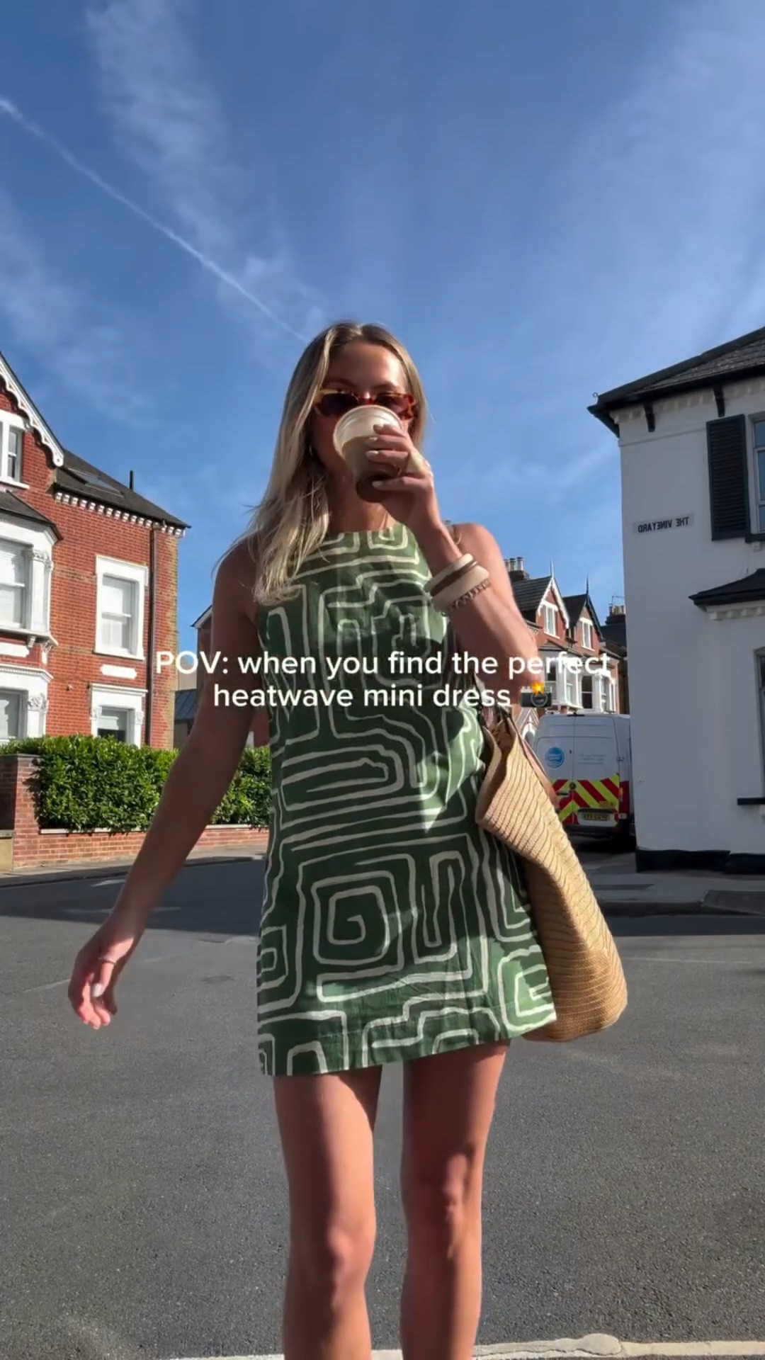 In love with this dress I wore yesterday so I couldn’t not show you! 💚

Body skimming and made from cotton/linen, it’s the perfect little mini for this heatwave! She’s from @nobodyschild - they did guuuurd!! ✨

Mini dress, heatwave dressing, green dress, summer dress, summer style, fit check, iced coffee, summer style

#fitcheck #summerdress #minidress #heatwaveoutfit #londonstyle #outfitreel #whatiworeyesterday