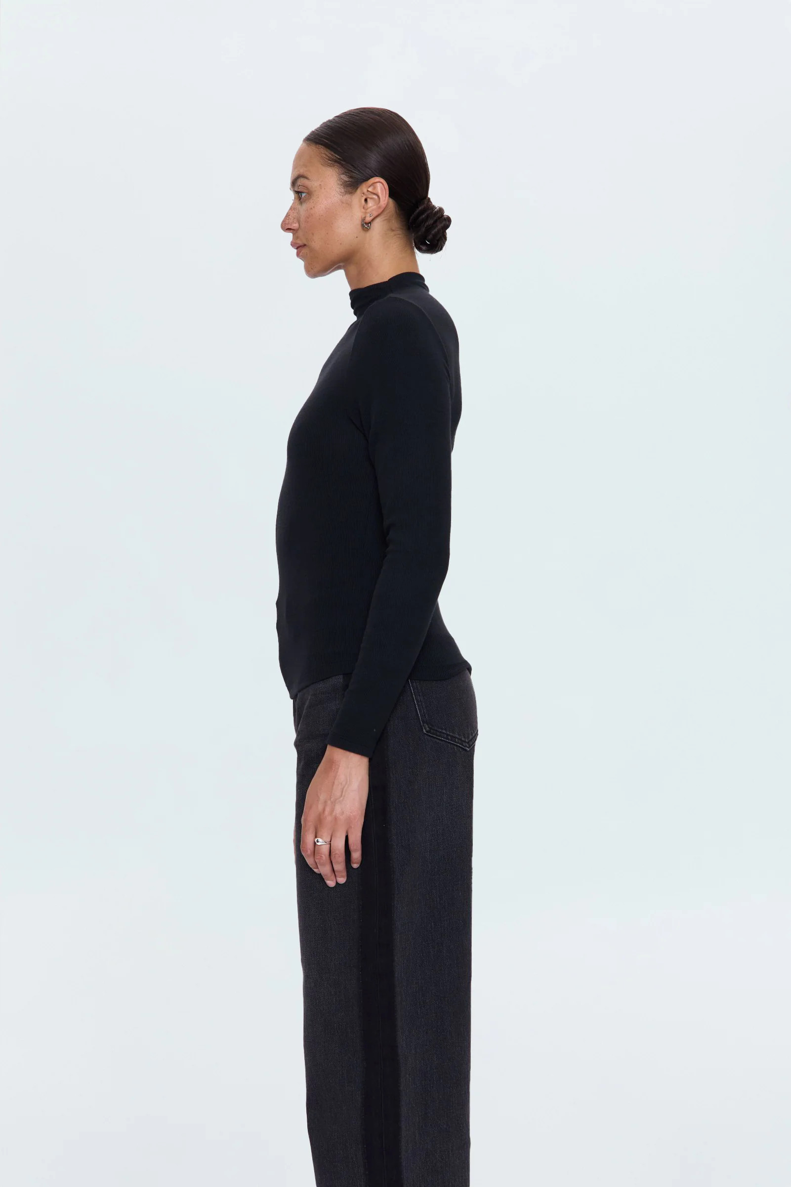 Dara Long Sleeve Funnel Neck Top - Noir | Pistola Denim