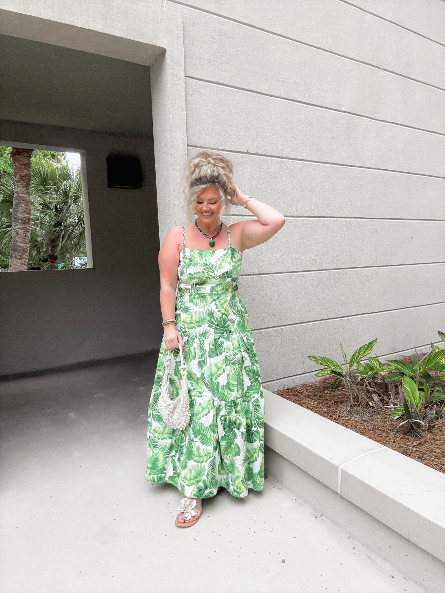 clearly obsessed with green 🌴🥥🍋‍🟩💚