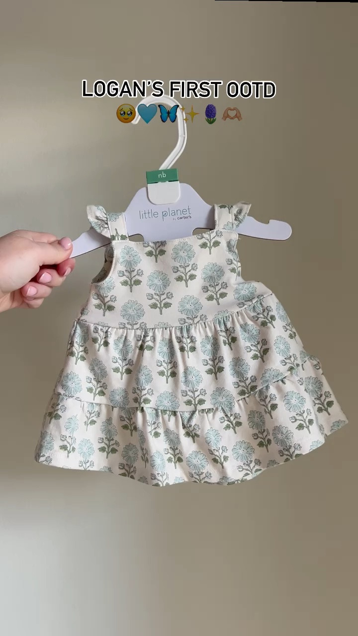 Logan’s first OOTD! 🫶🏼🩵✨

Baby girl outfit, baby girl spring fashion, Carter’s, Little Planet 

#LTKBaby