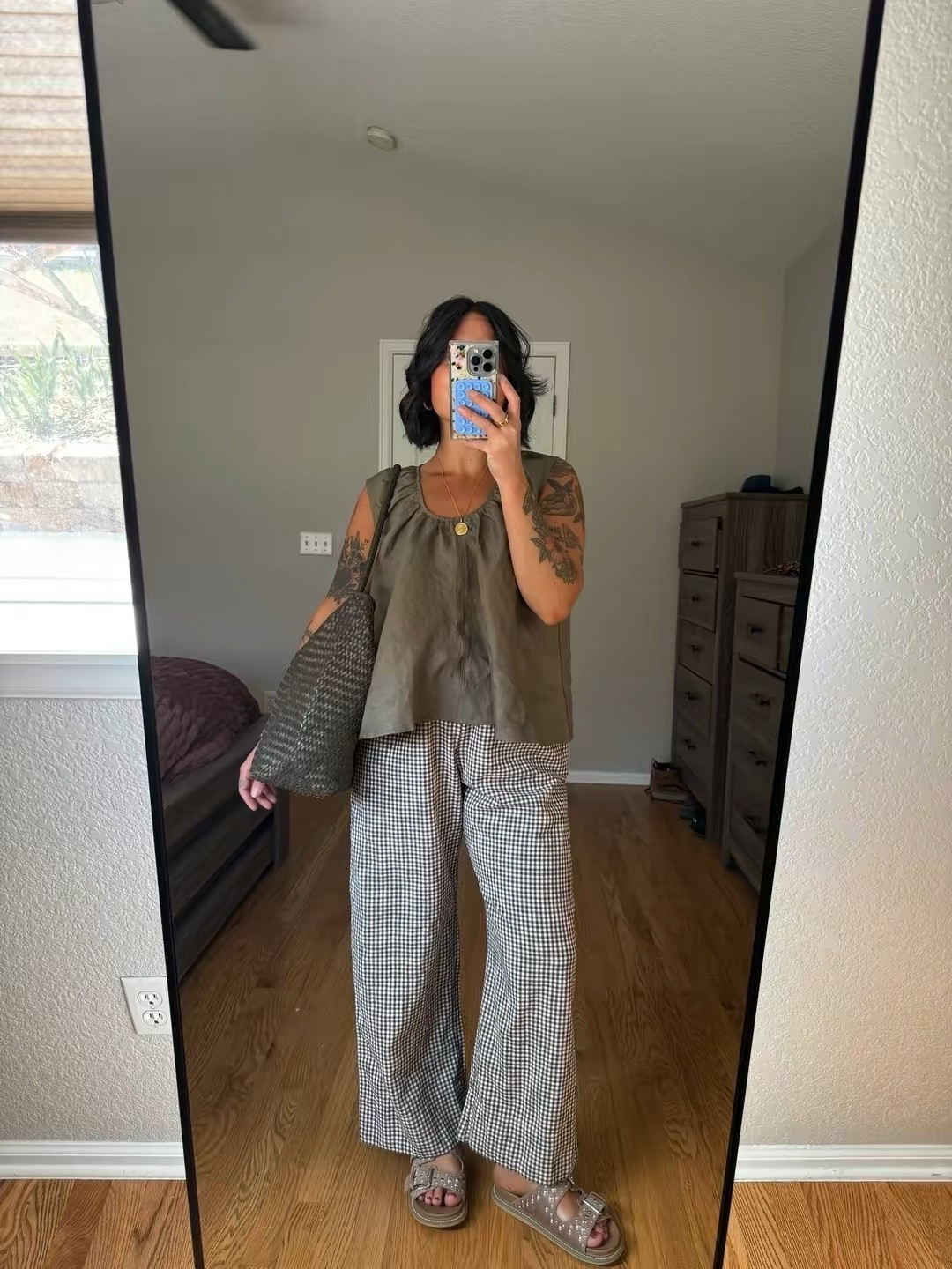 outfit inspo 8

#LTKSeasonal #LTKSaleAlert #LTKootd