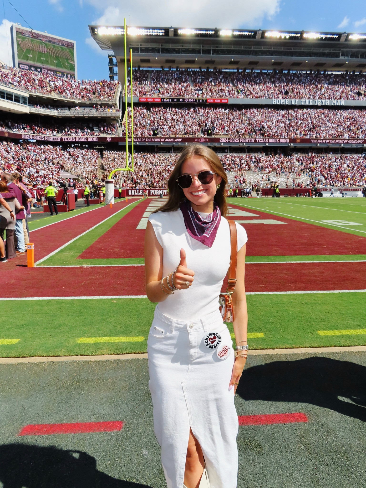 Game day fit!!

#LTKFindsUnder100 #LTKActive #LTKStyleTip