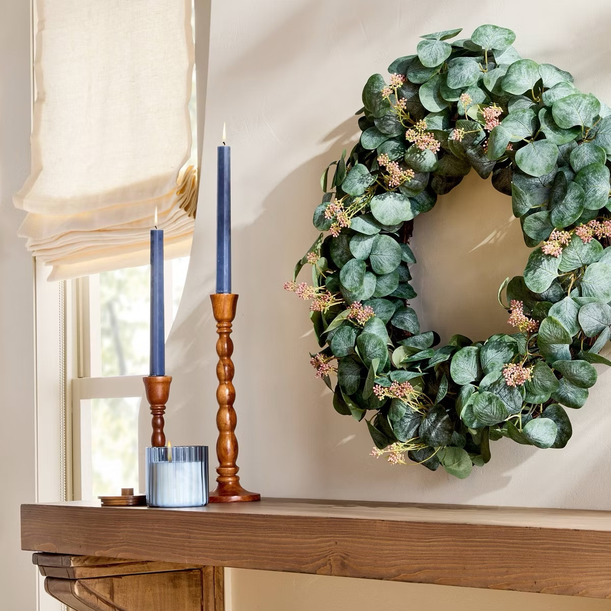 Hearth & Hand Wreath

This wreath is the perfect pop for spring. Sold only at Target. 

#LTKSeasonal #LTKHome #LTKU